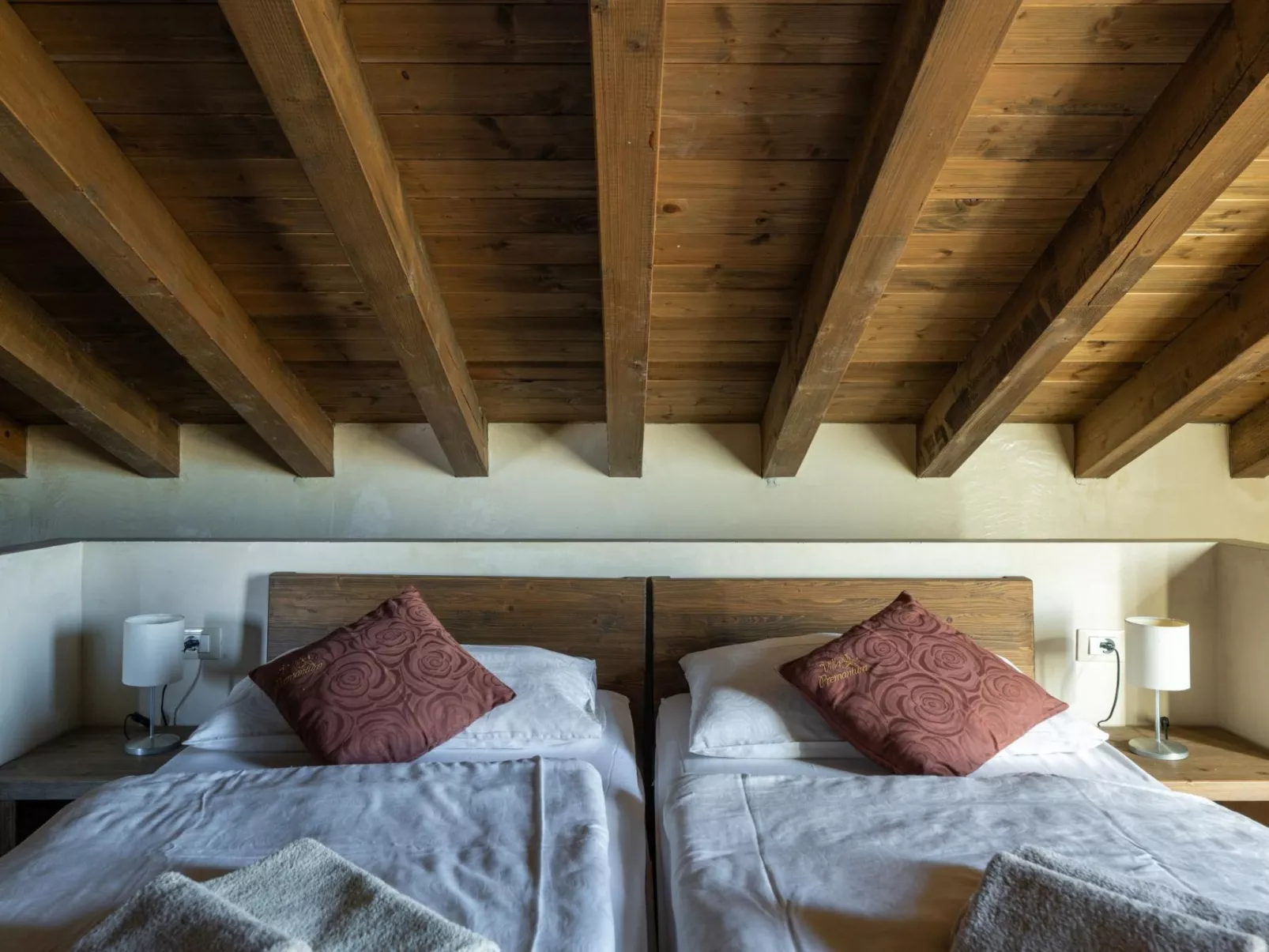 Villa Castagna in Premantura mit Pool und Sauna-Image-tags.info