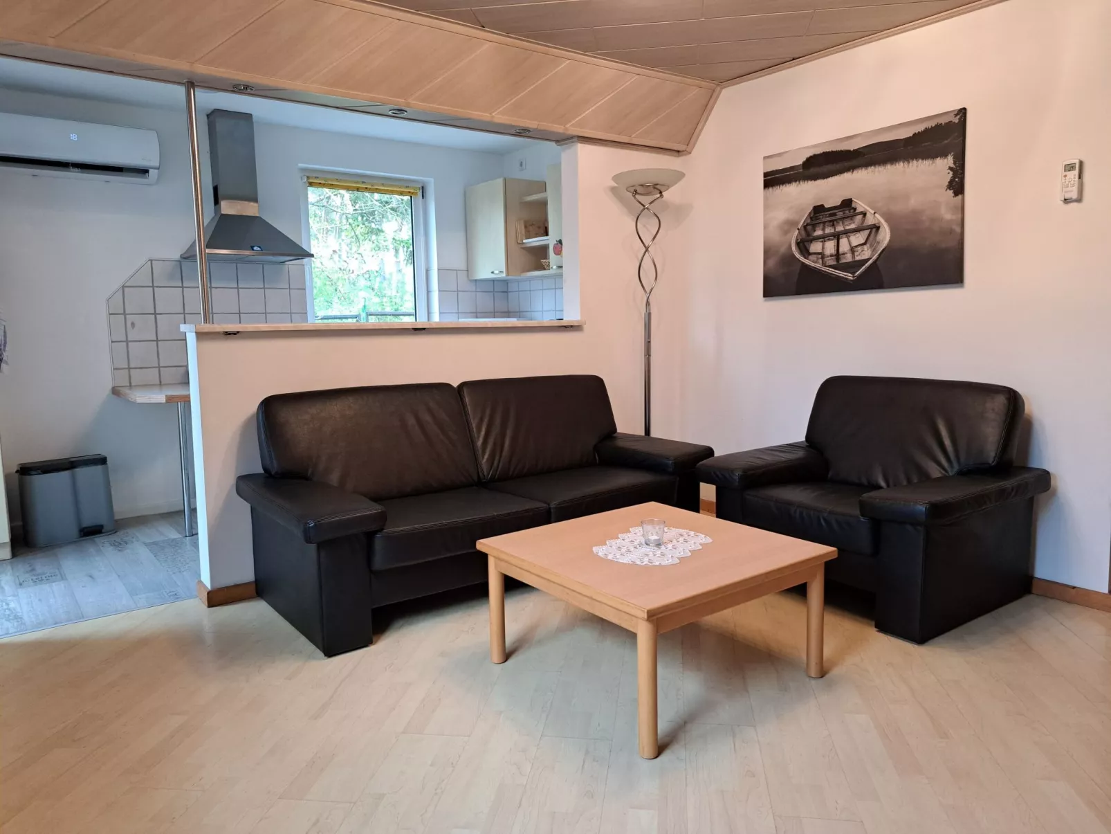 Mit Terrasse mitten im Grünen-Dedans