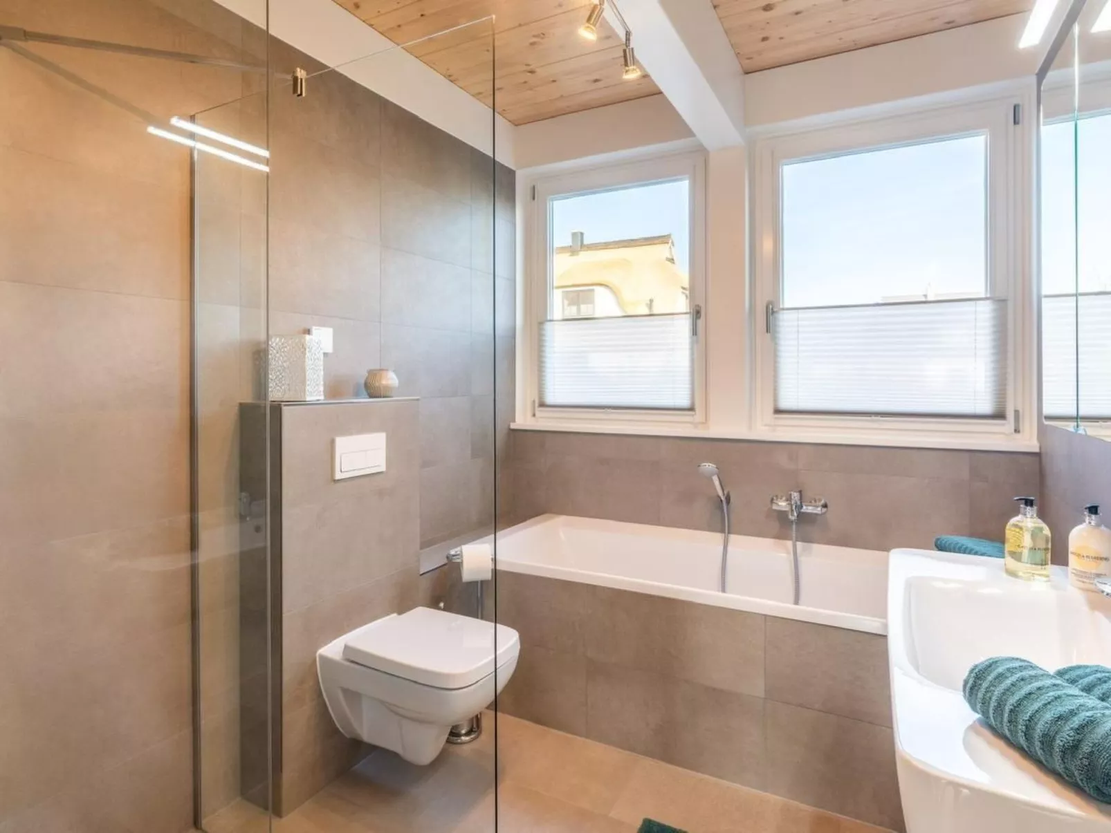 Haus „Am Yachthafen“-Drinnen