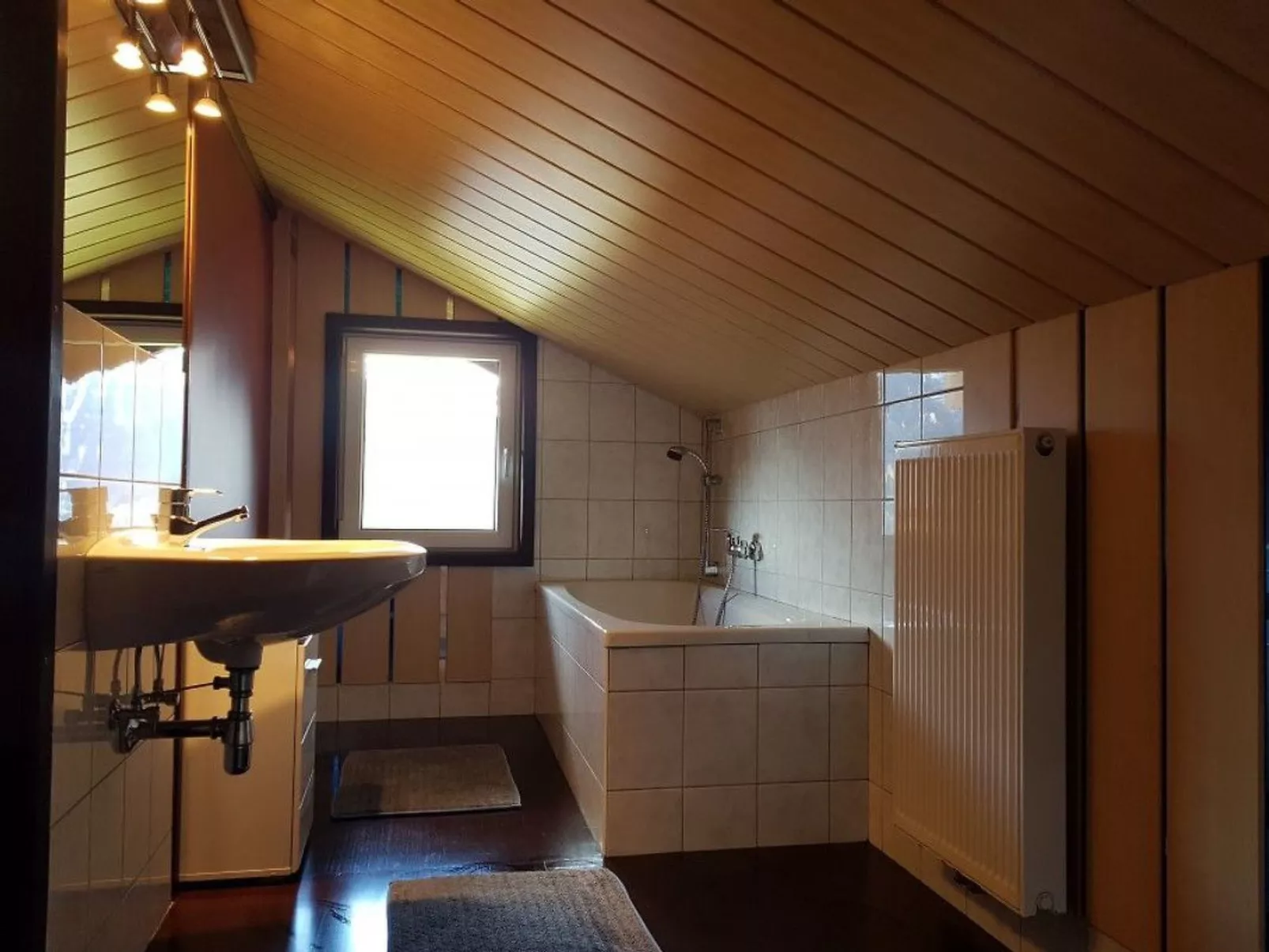 Ruhe und Erholung in einzigartiger Lage-Image-tags.info