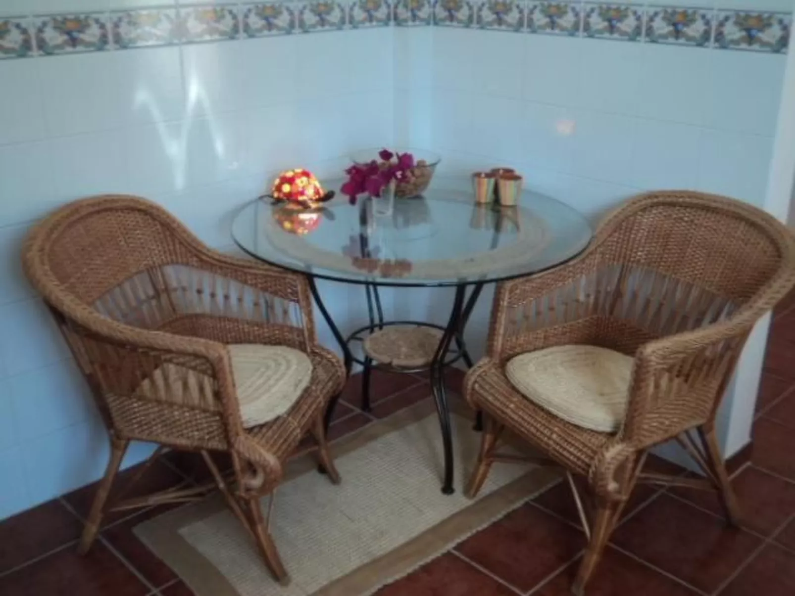 Mit Balkon, Terrasse und Außenpool-Image-tags.info