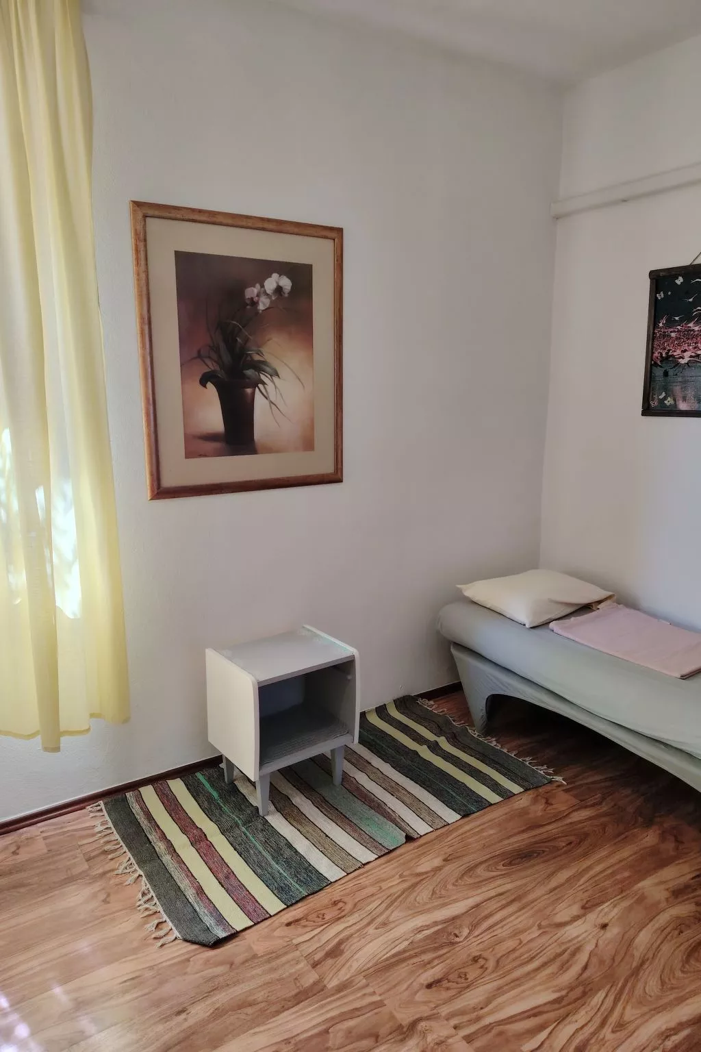 In Vir mit Terrasse und Garten-Drinnen