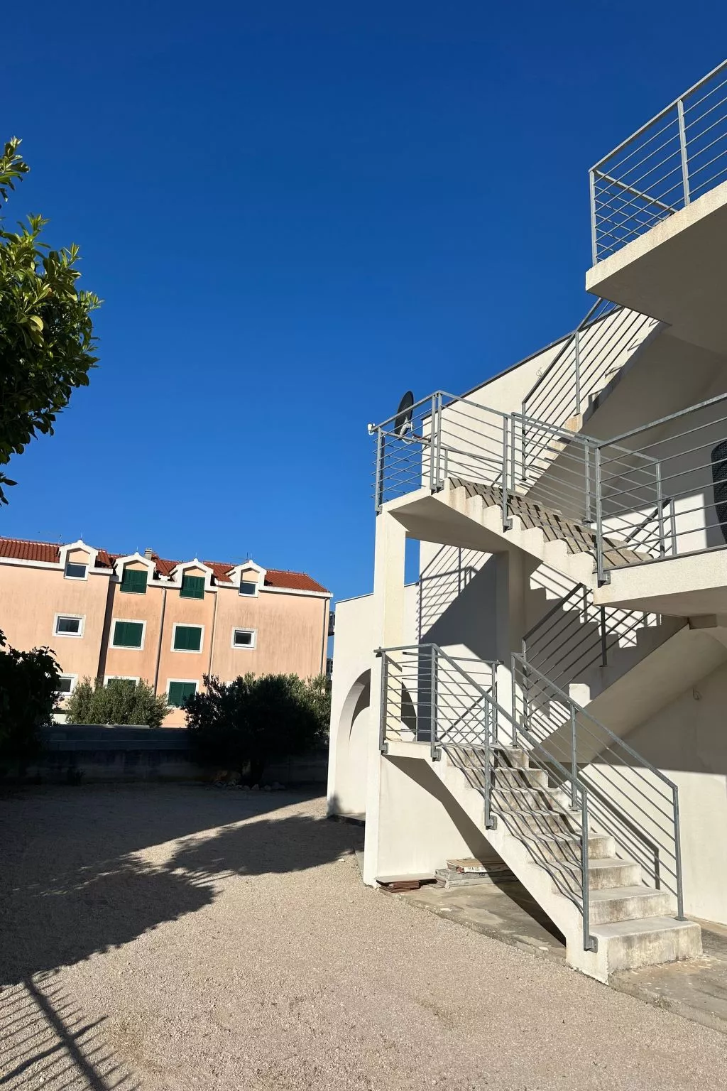 Bella Casa Srima Comfort-Outside