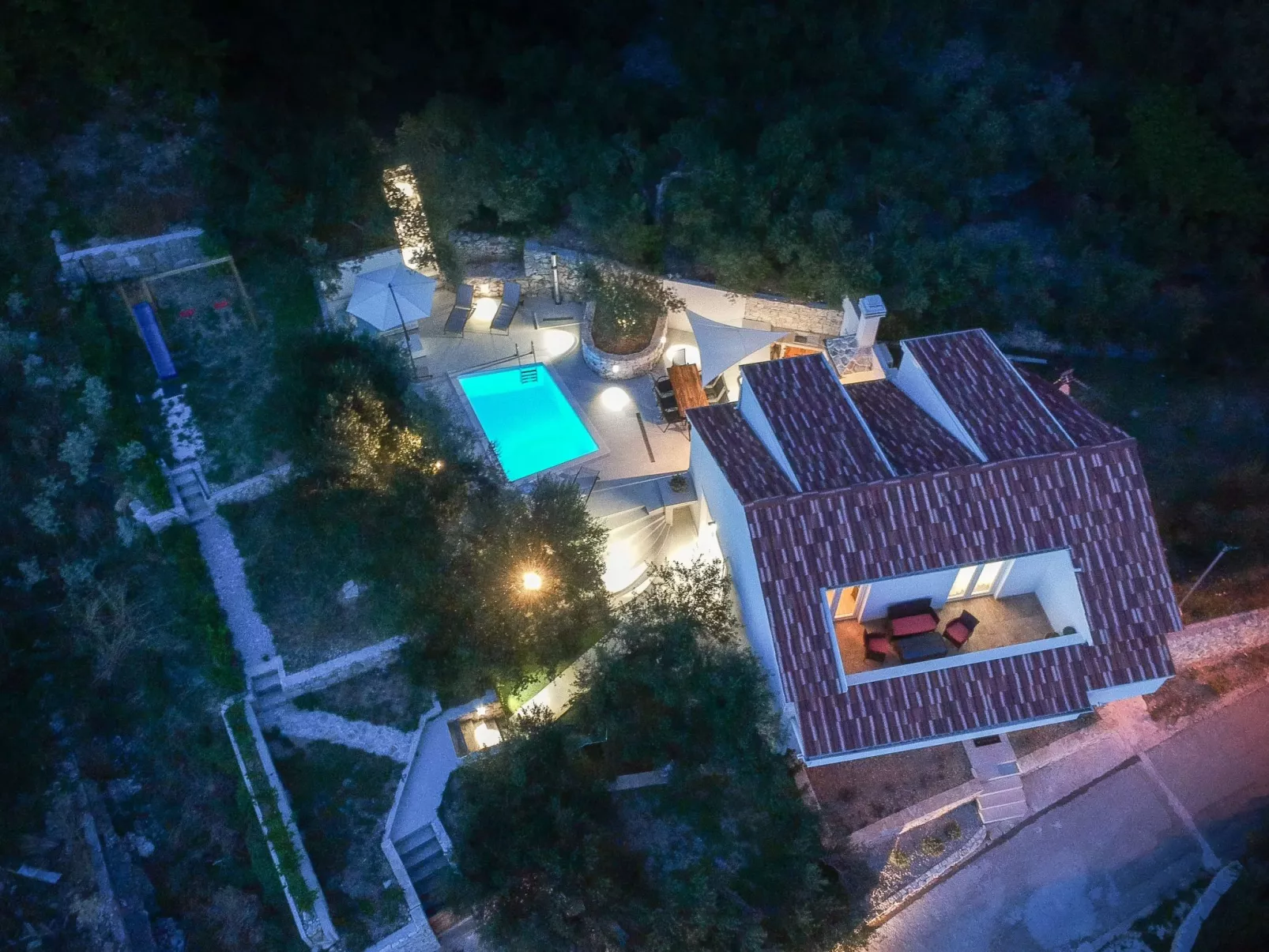 3 Schlafzimmer Villa mit beheiztem Pool und Meerblick-Outside