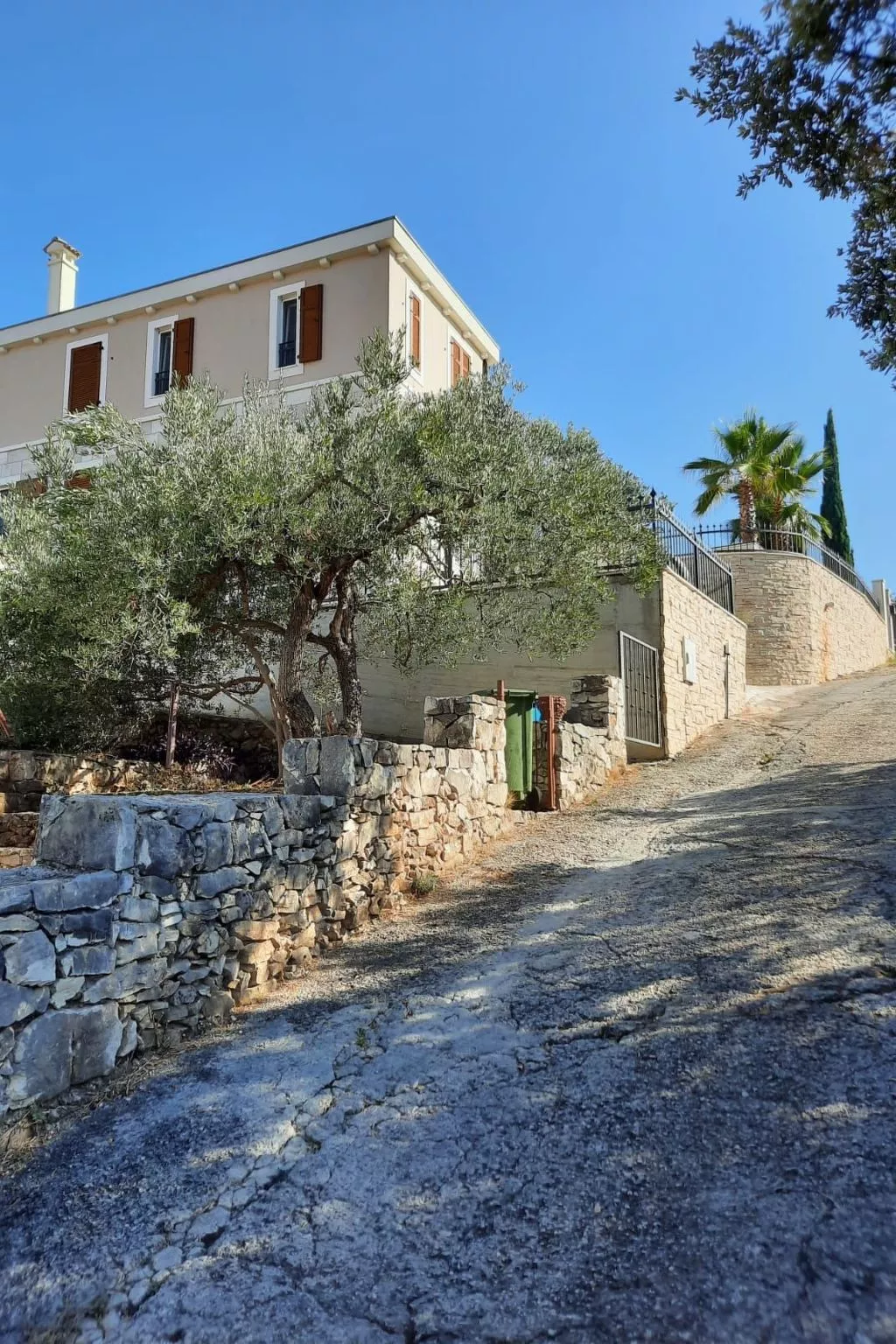 Villa Elena mit Pool, nur 60 Meter zum Meer-Outside