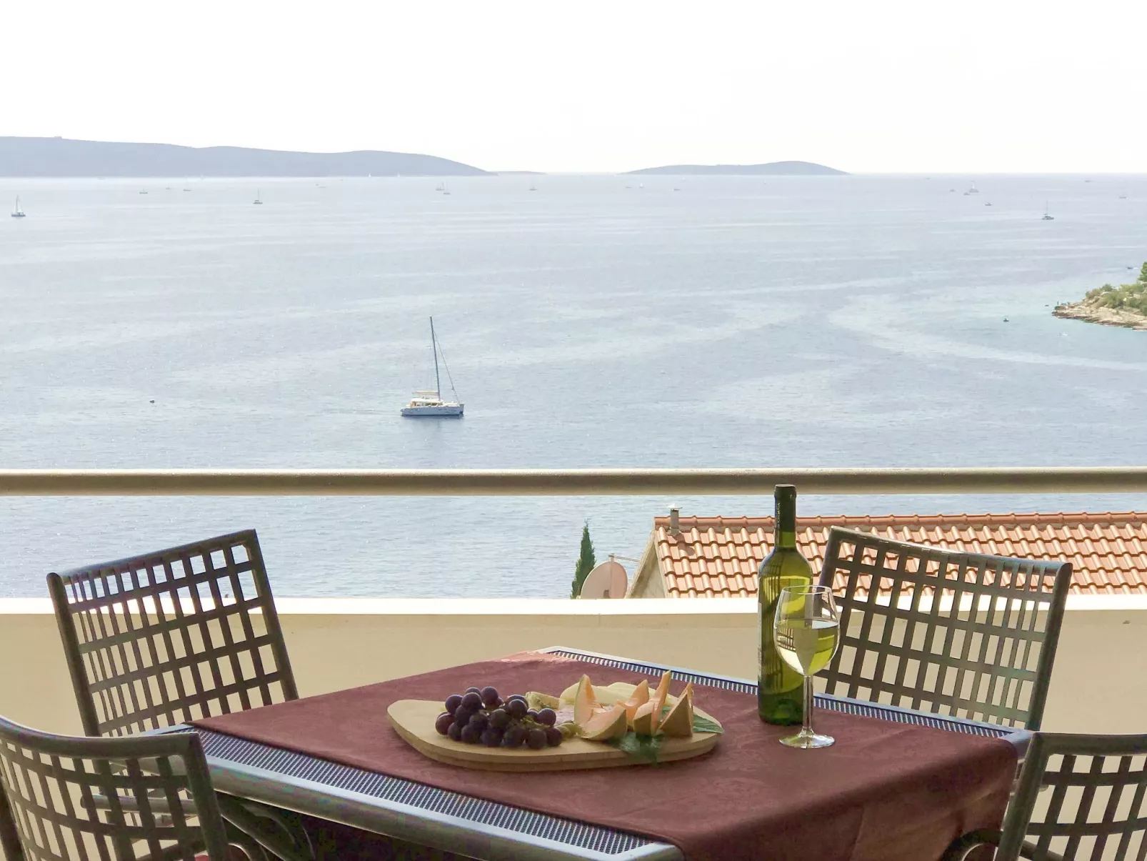 Beheiztes Schwimmbad, Familienferienwohnung-Outside