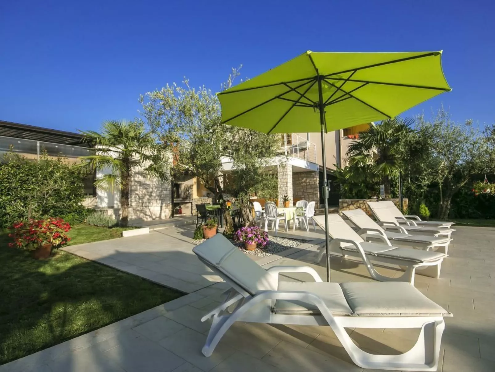 Residence Livija 3-Draußen