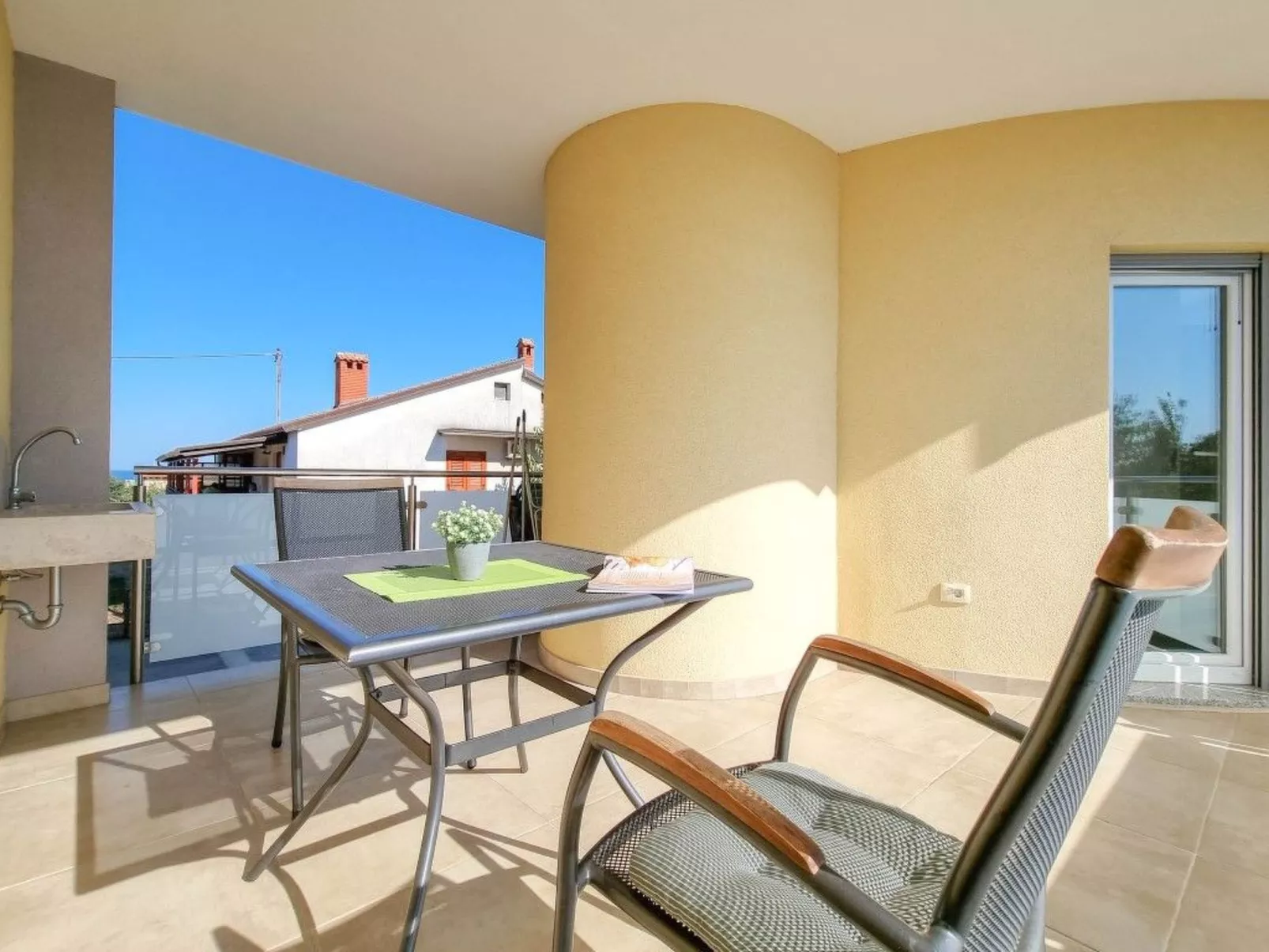 Gemütliches Studioappartement Silos Oliva-Drinnen