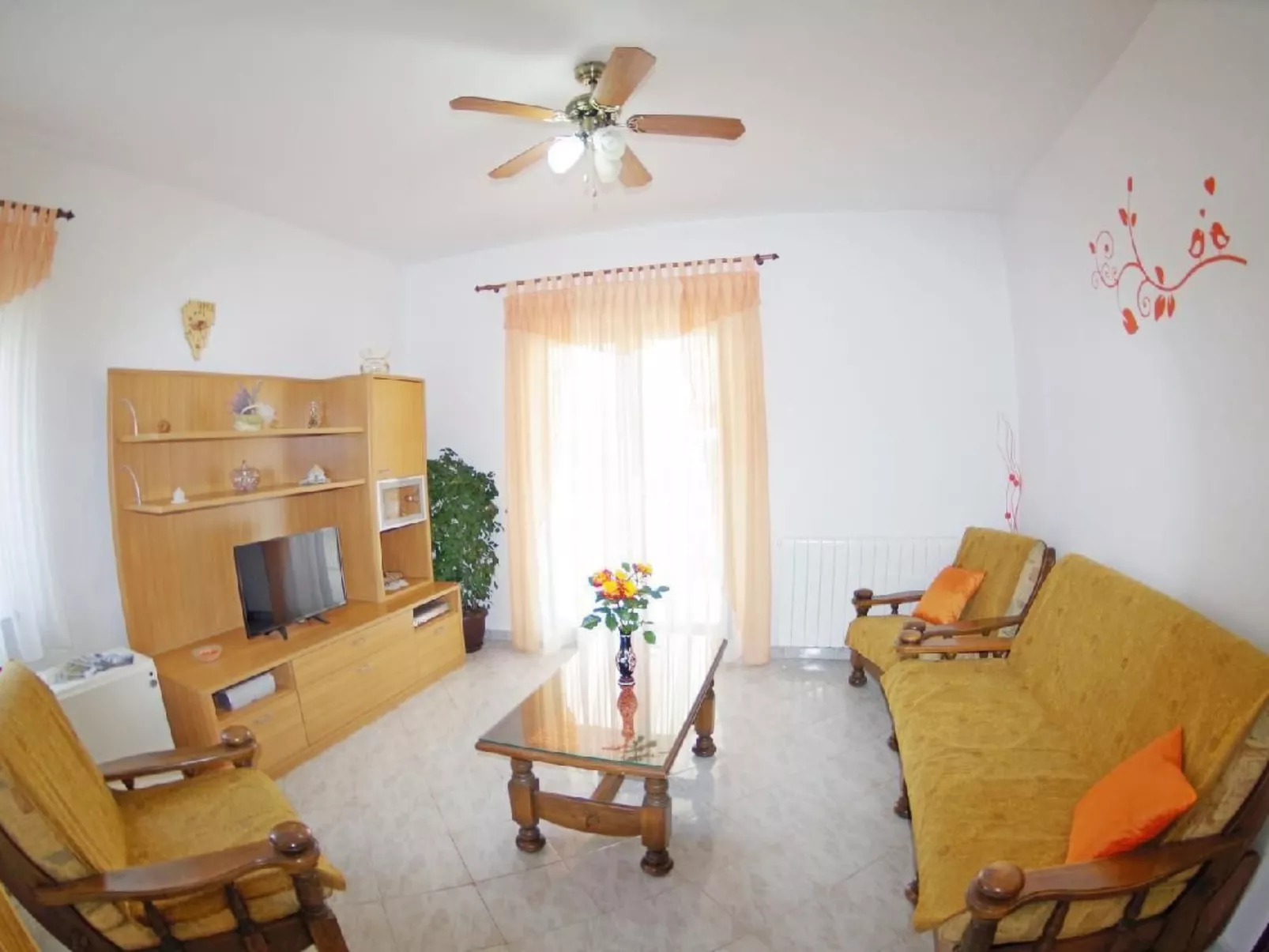 Im Dorf Peresiji-Dedans