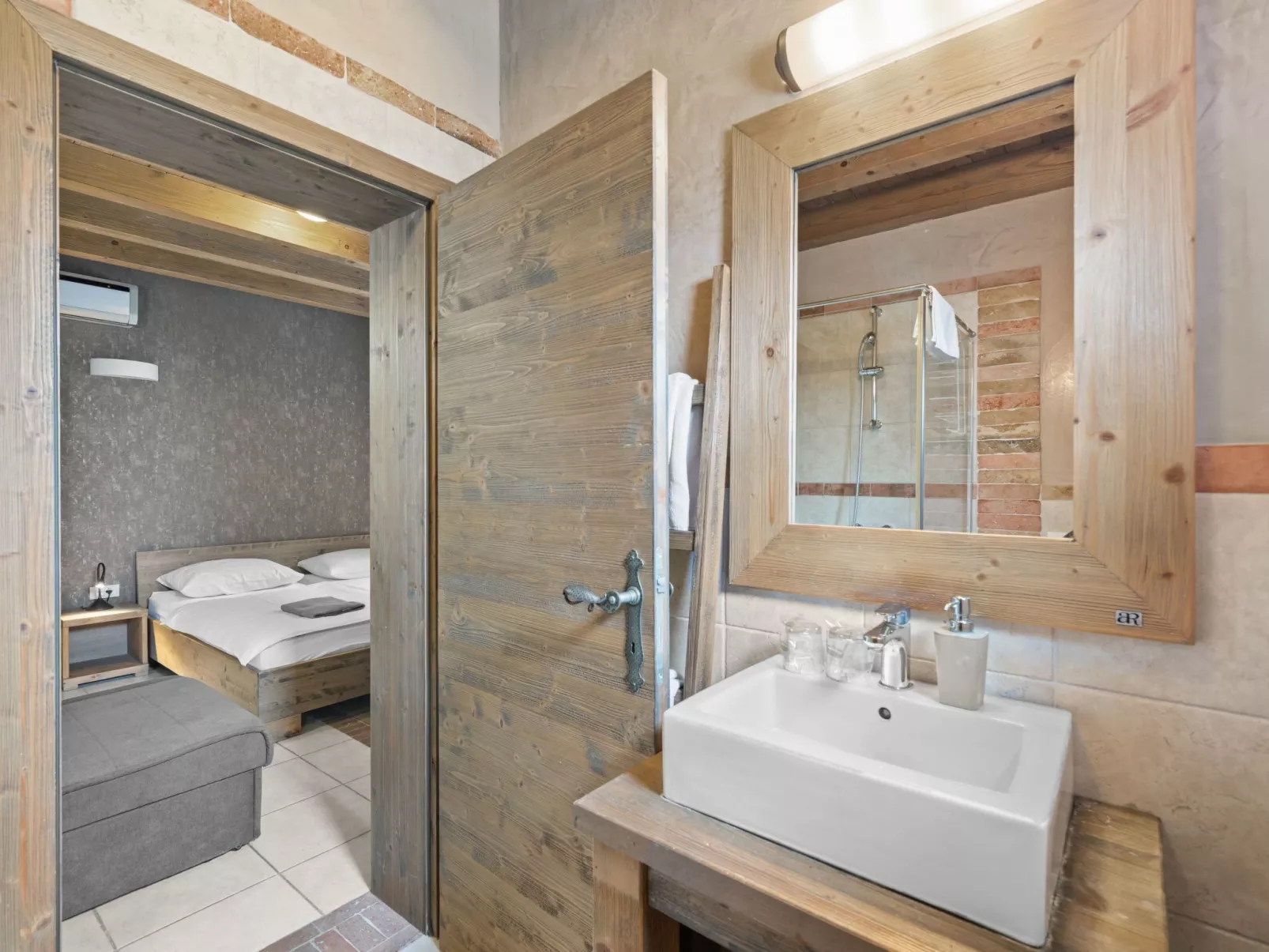 Villa Leonardo-Drinnen