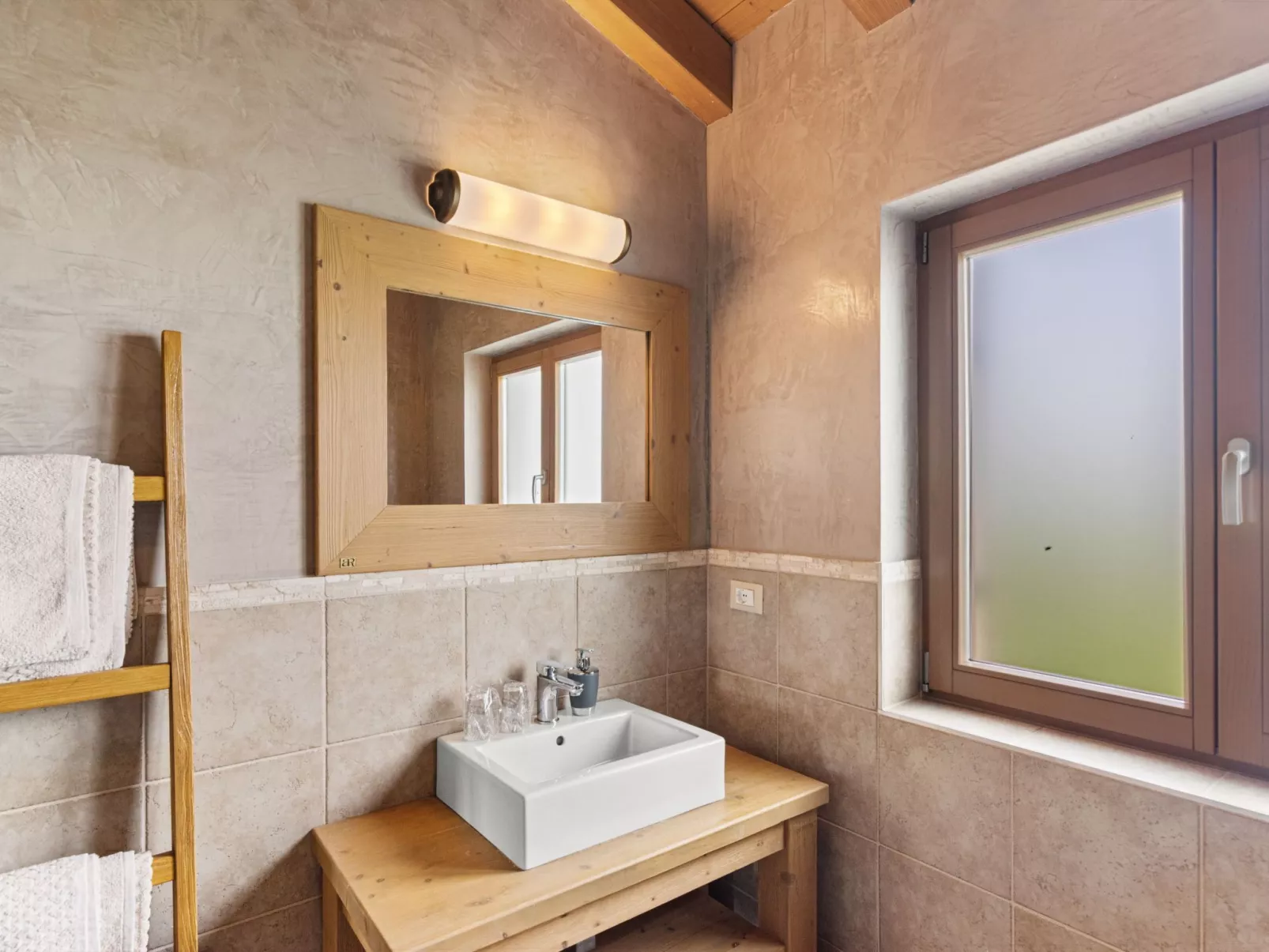 Villa Bonassini-Inside