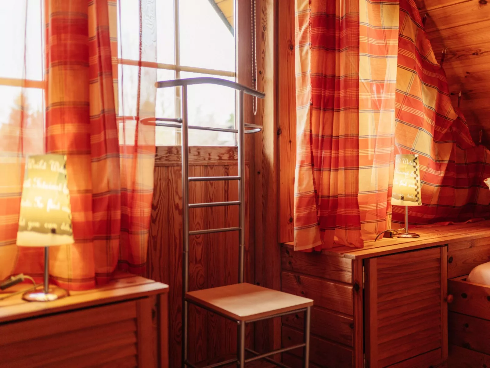 Idyllisch gelegenes Blockhaus - Hunde willkommen - Dedans