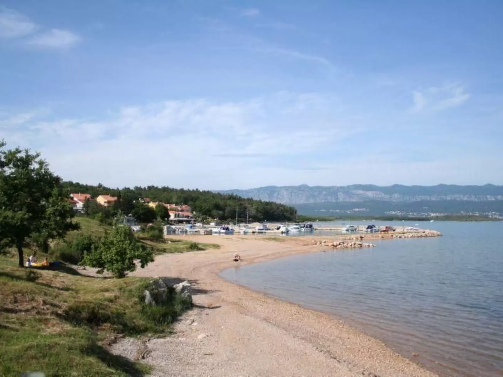 Moderne Wohnung im Erdgeschoss-Dehors