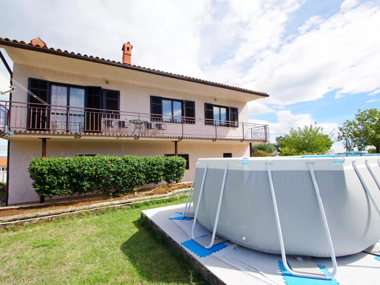 Ruhige Wohnung in dem charmanten Dorf Škitača-Draußen