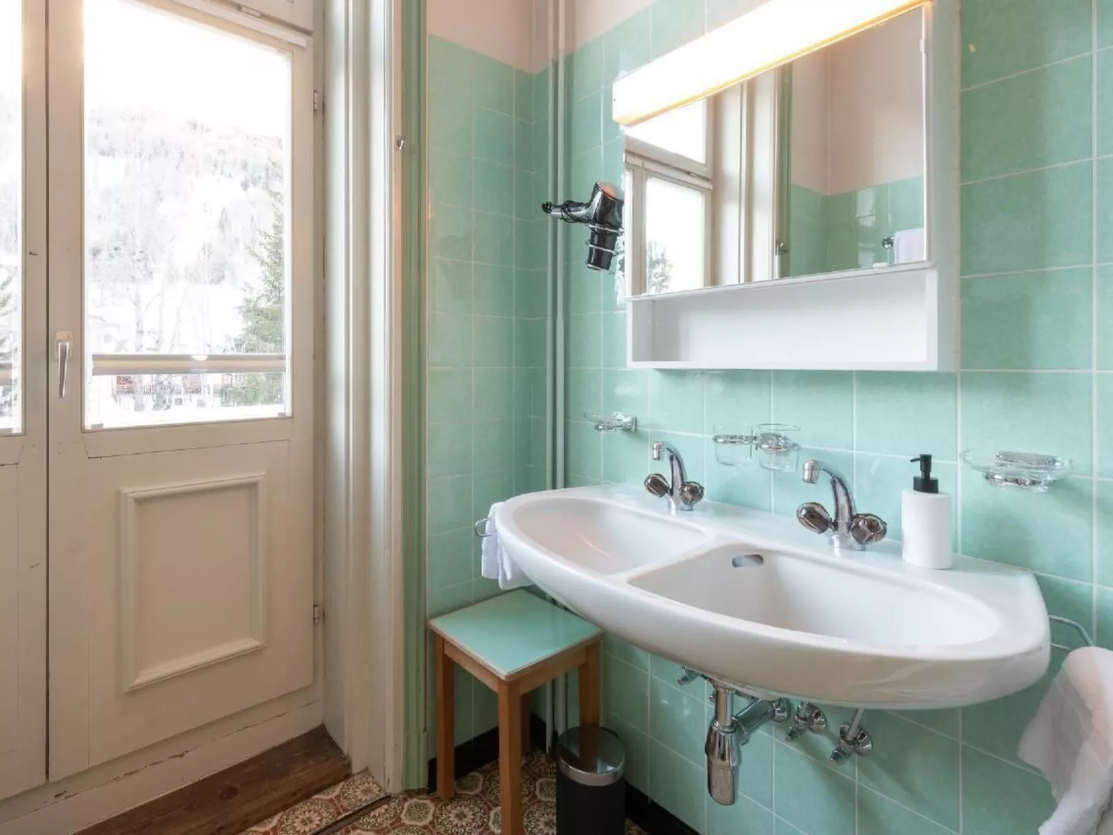 Villa Fried, Cultura-Drinnen