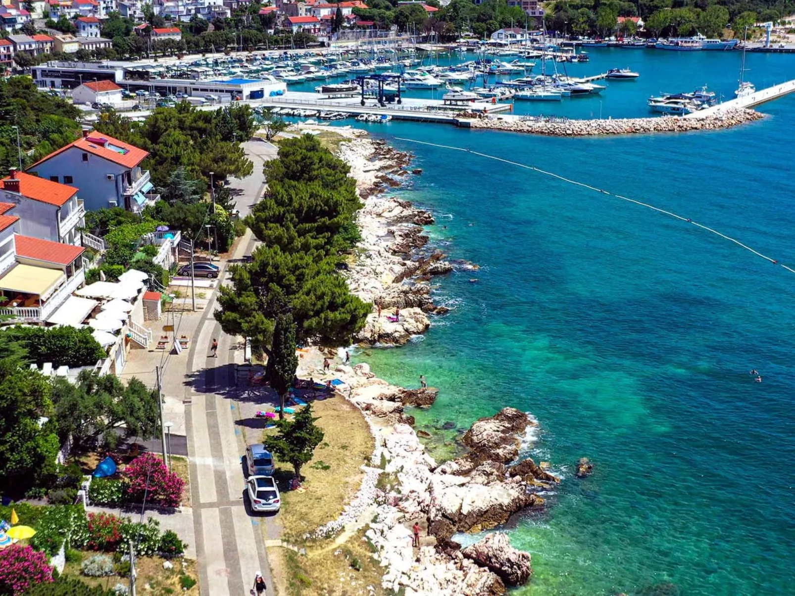 "Pemper Ana" mit Terrasse-Draußen