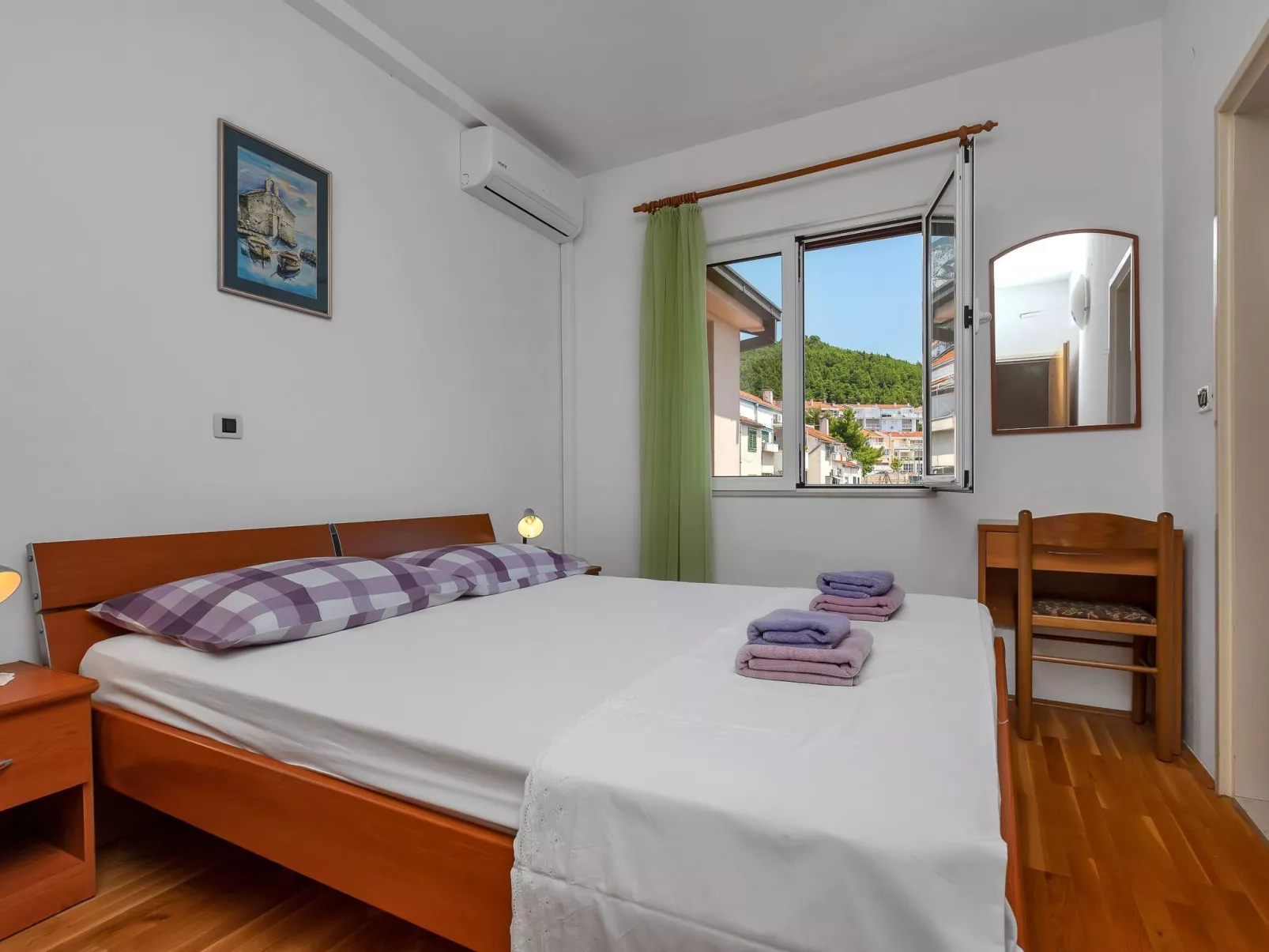 ★4Schlafzimmer★Freies Parken★GroßerBalkon★Apt Bugenvilija-Image-tags.info