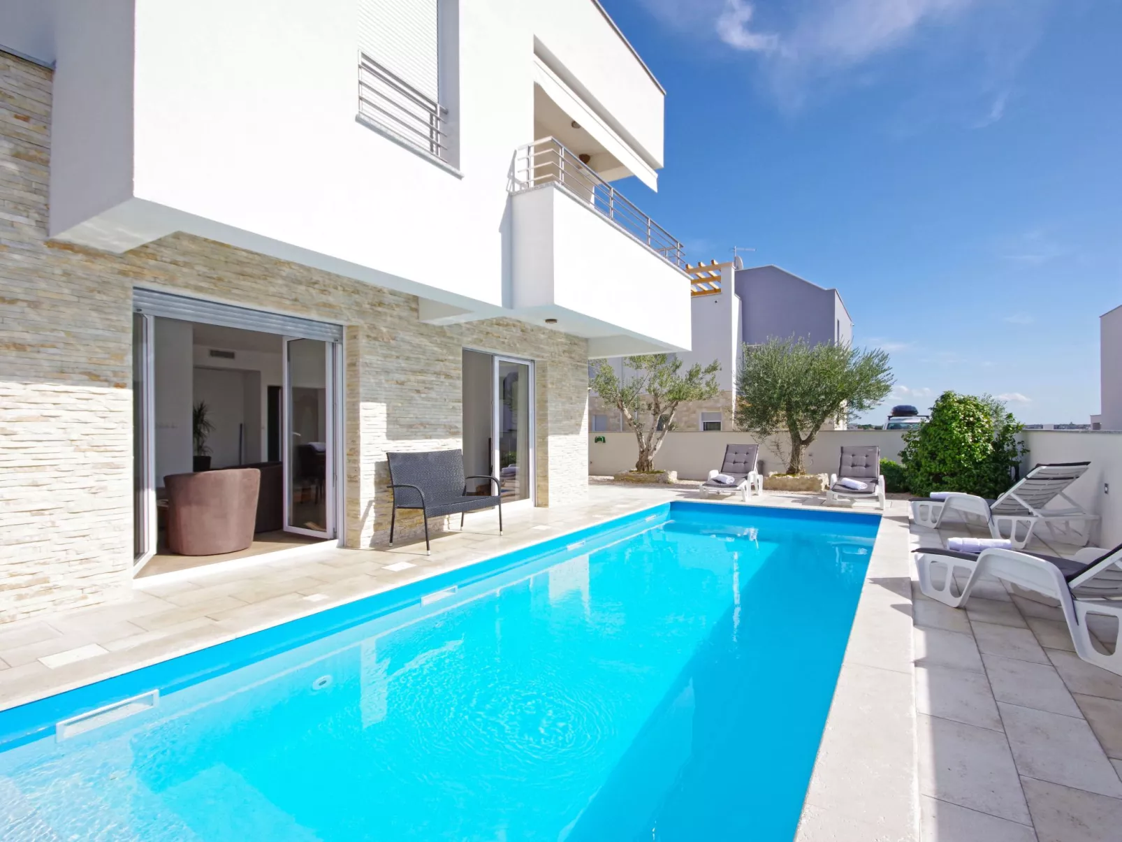 Apartment 4 Laura-Dehors