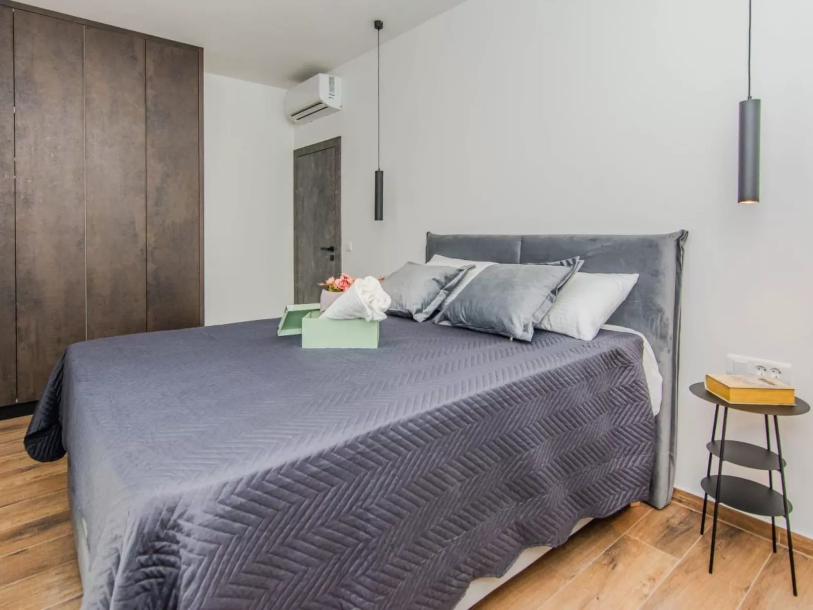 Neues modernes Poolhaus in Privlaka-Drinnen