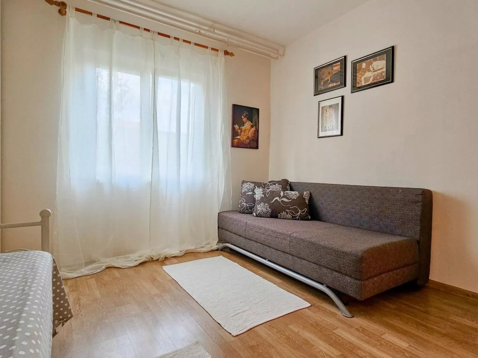 Gemütliche Ferienwohnung Romana 2-Drinnen