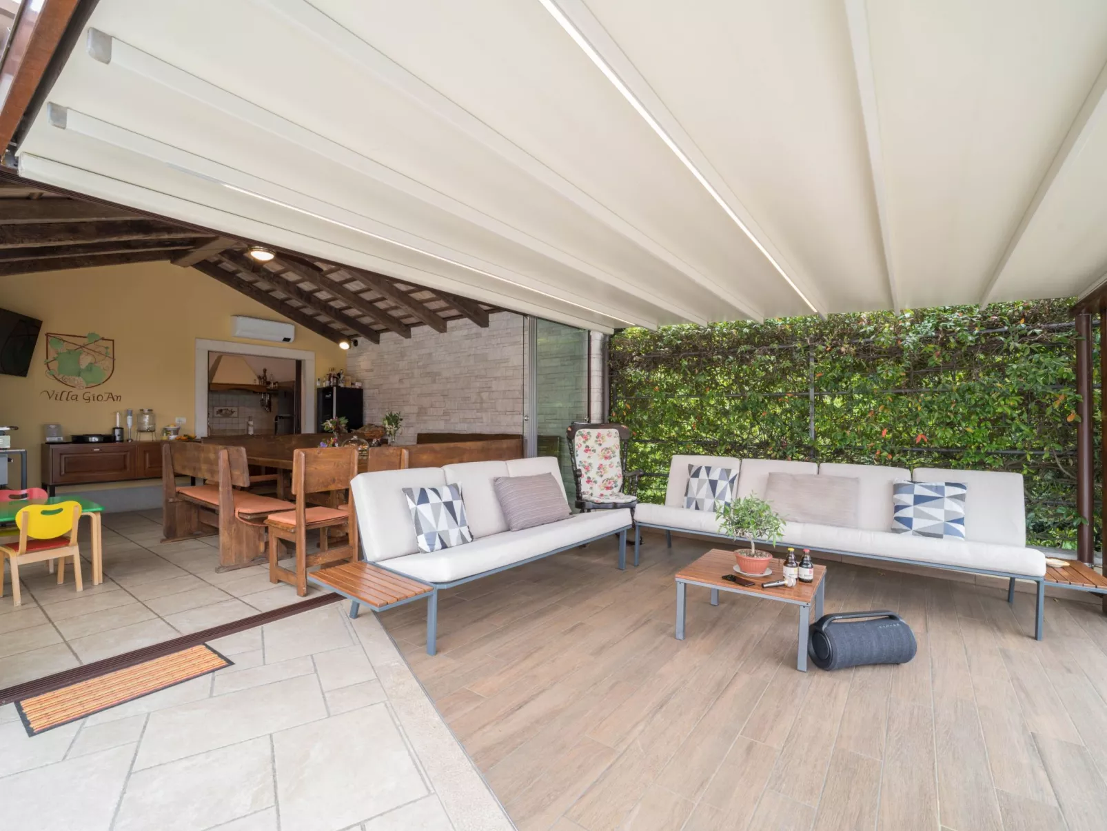 GioEin privater Bereich für 16 Personen, Pool und Sport-Inside