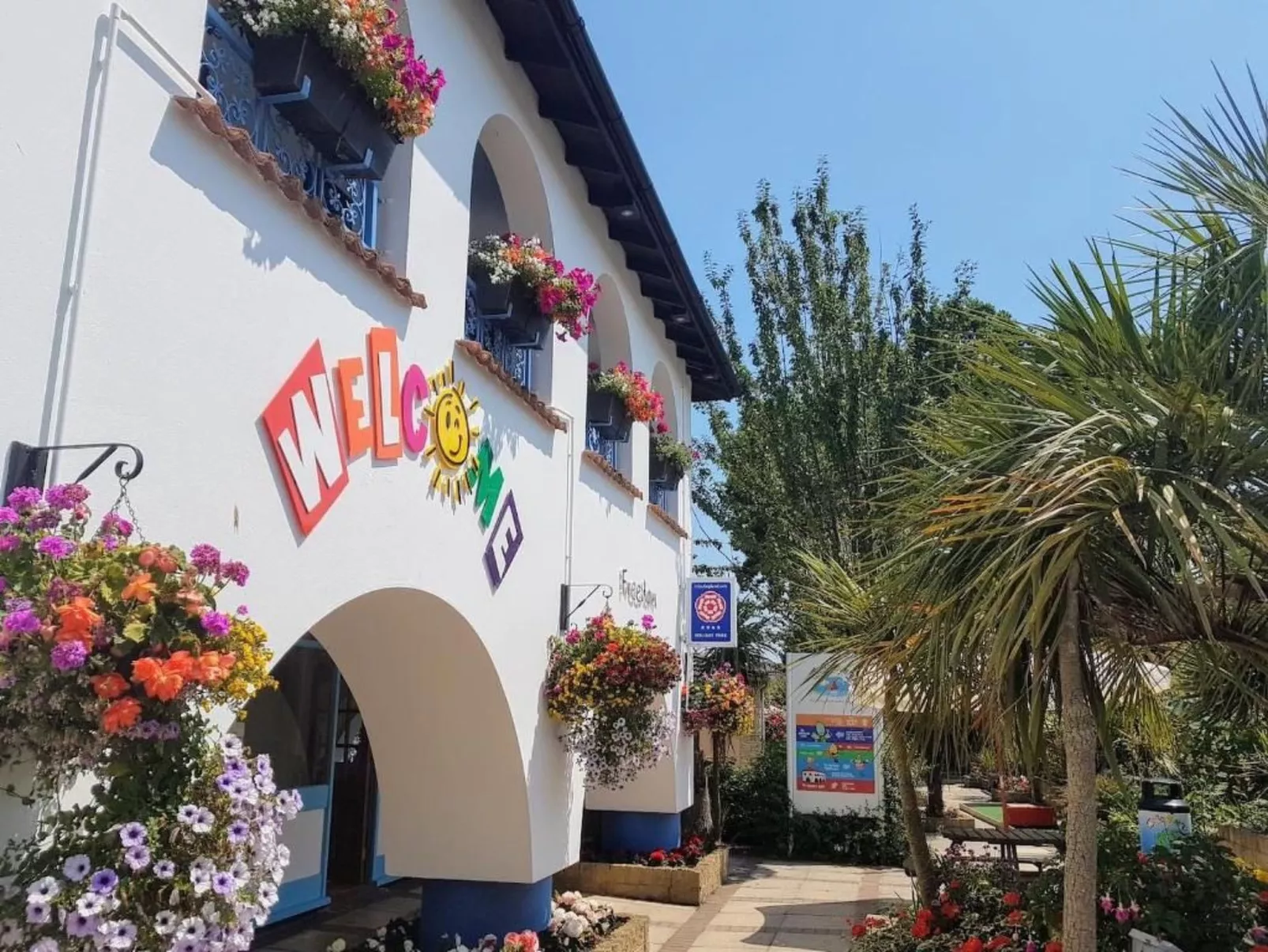 The Cove Chalet in Dawlish Warren, für 4 Personen-Outside