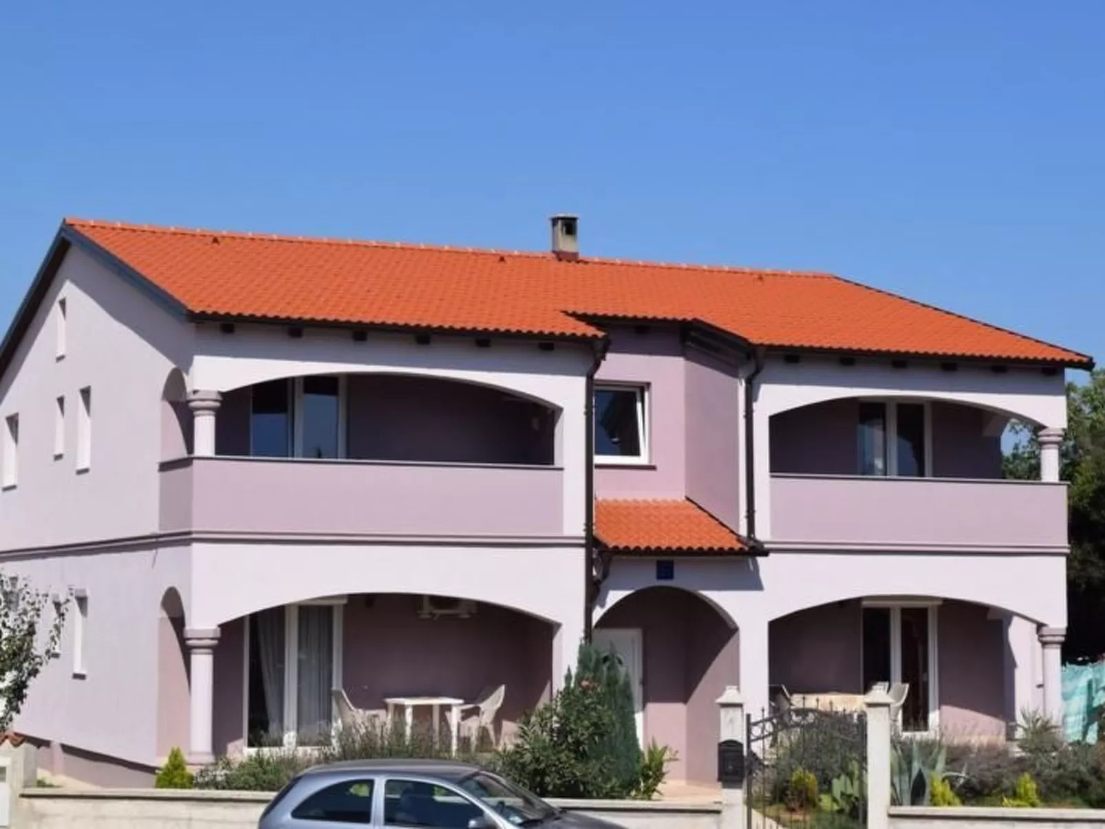 Haus Vukalovic-Outside