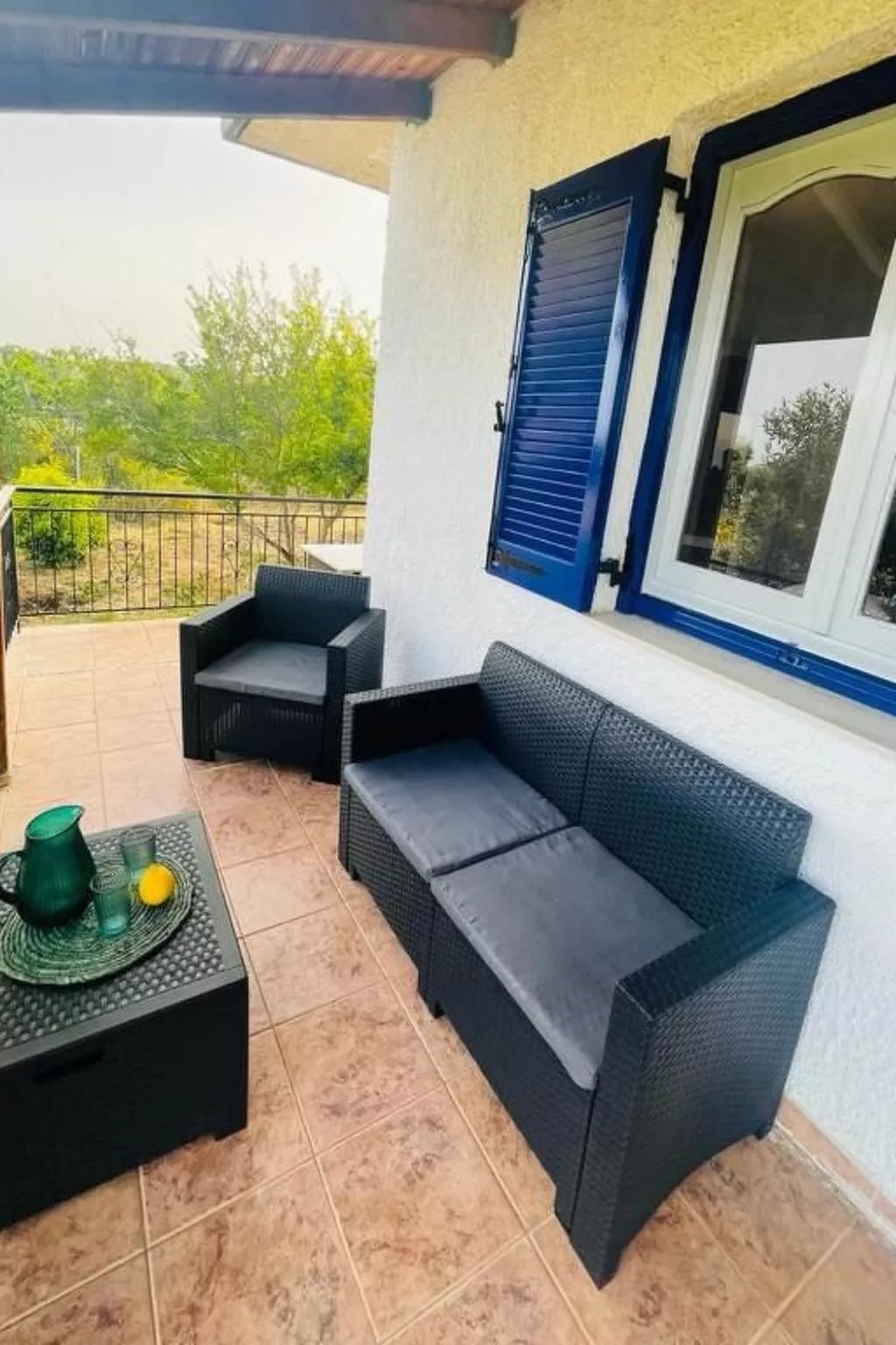 Villa Blue Cocoon mit Meerblick-Dedans