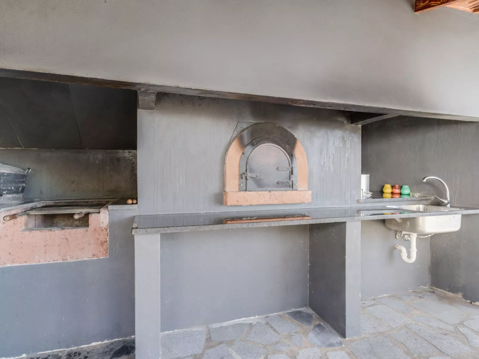 Luxuriöses Haus der Leidenschaft-Draußen