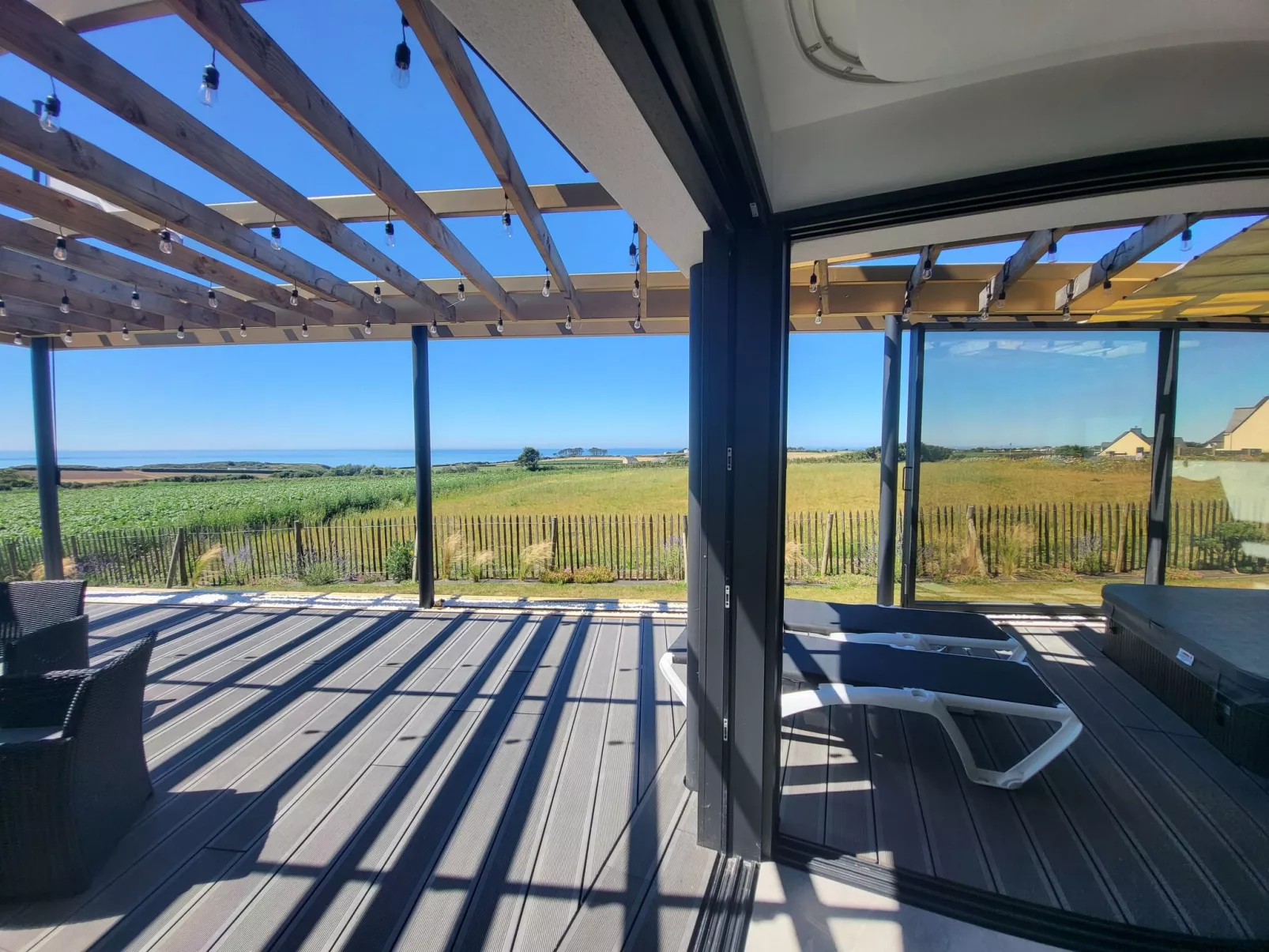 Villa mit Meerblick und privatem Spa - les gîtes de Fabie-Image-tags.info