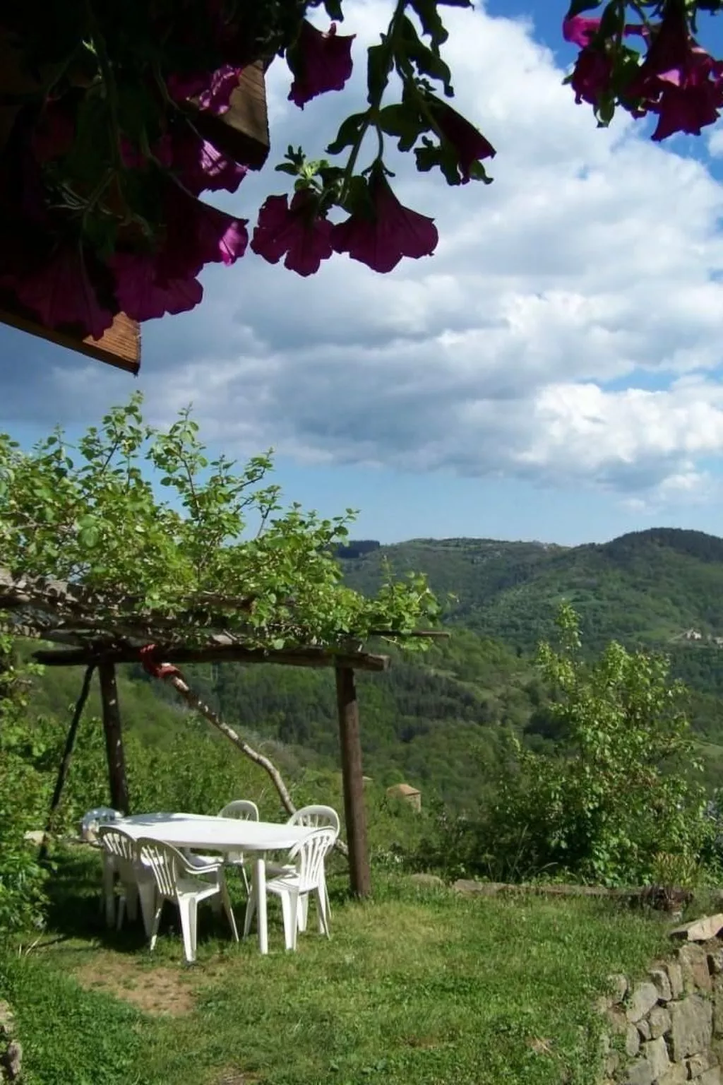 Gîte de Chapelèche Les Châtaigniers für 7 Pers.-Outside