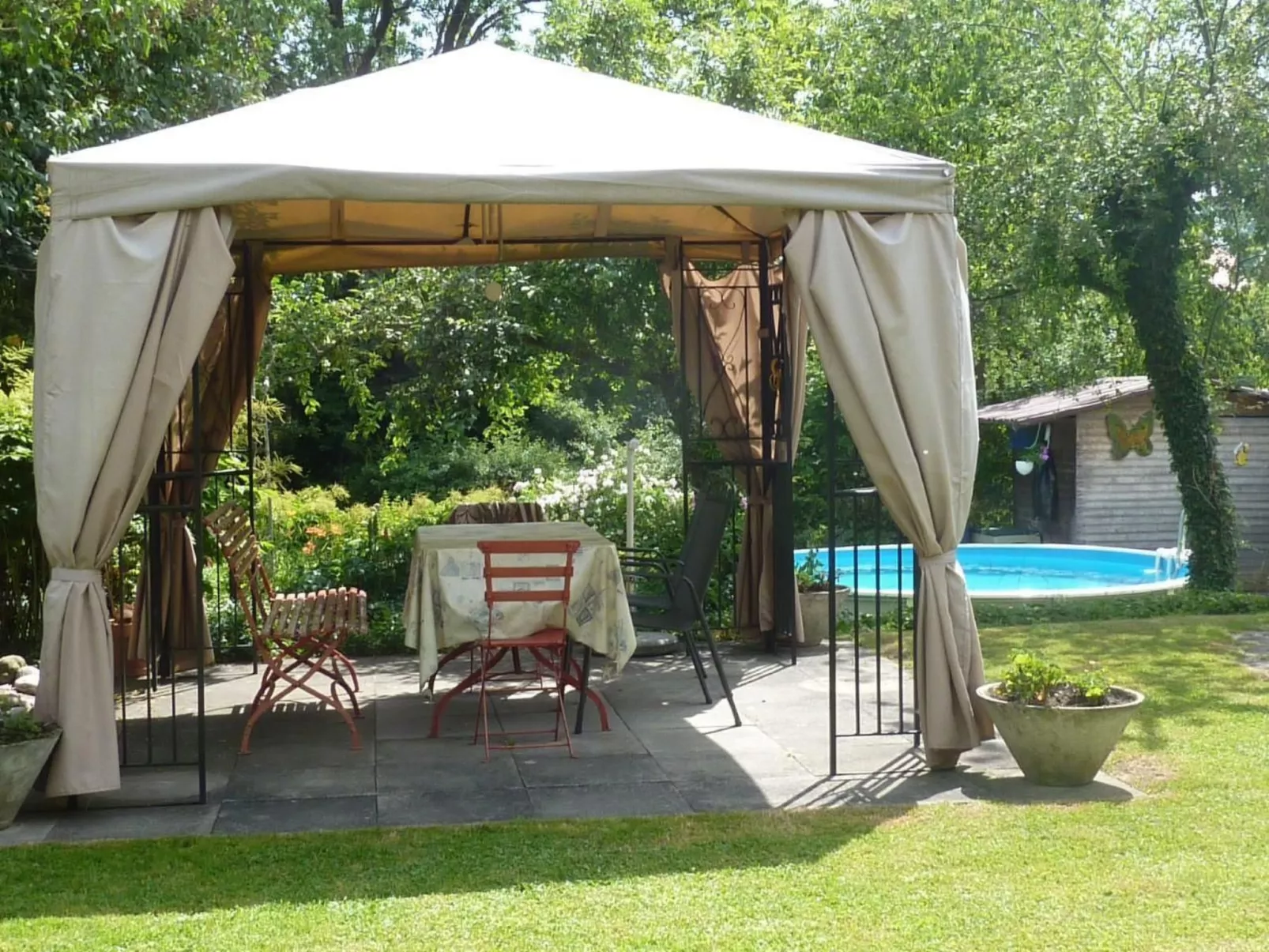 In Hasle-Rüegsau-Image-tags.info