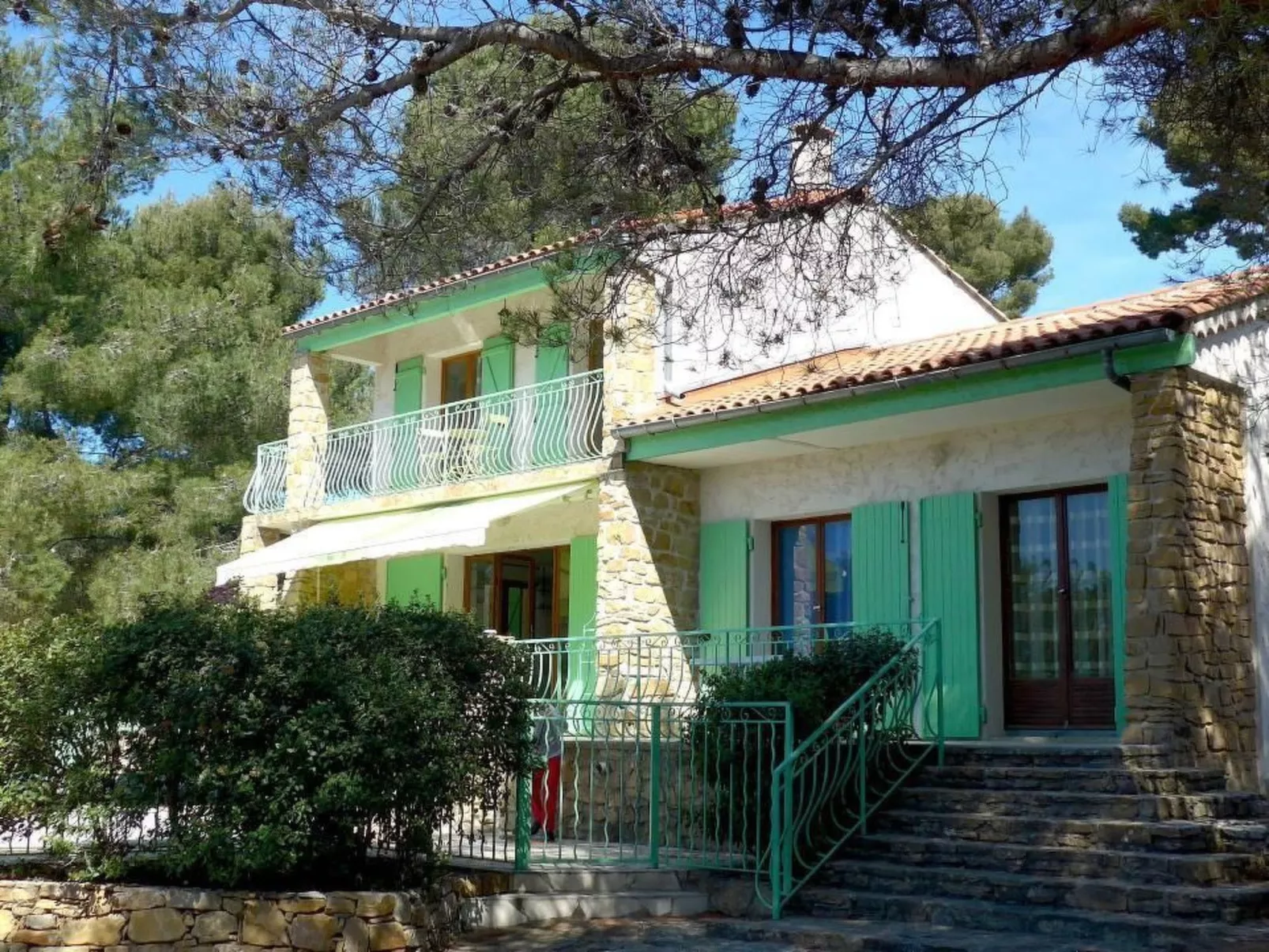 Villa und Pool mit Meerblick nur für Sie-Outside