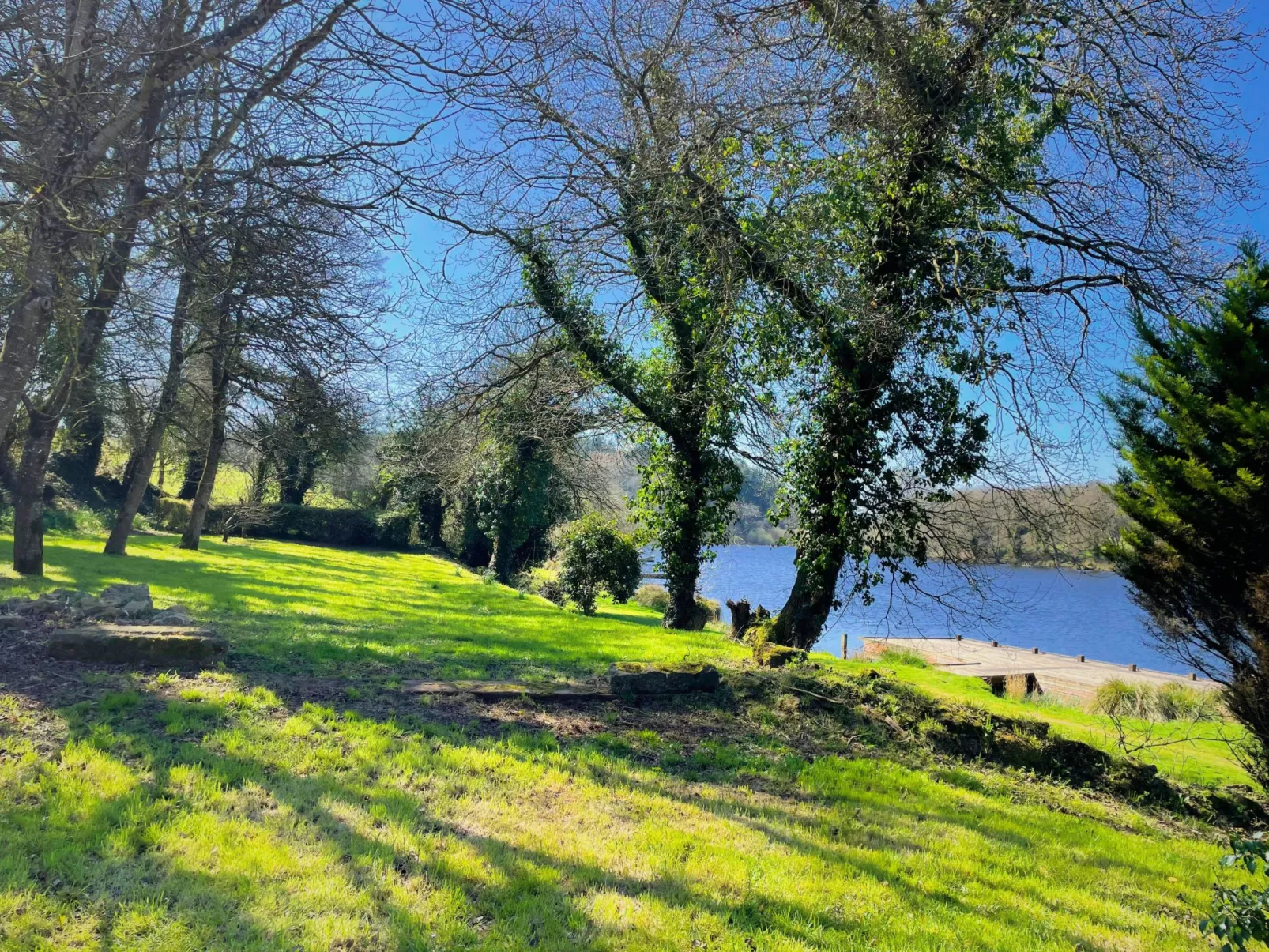 Les Gîtes de l'Etang Neuf (Die Unterkünfte von Etang Neuf)-Outside