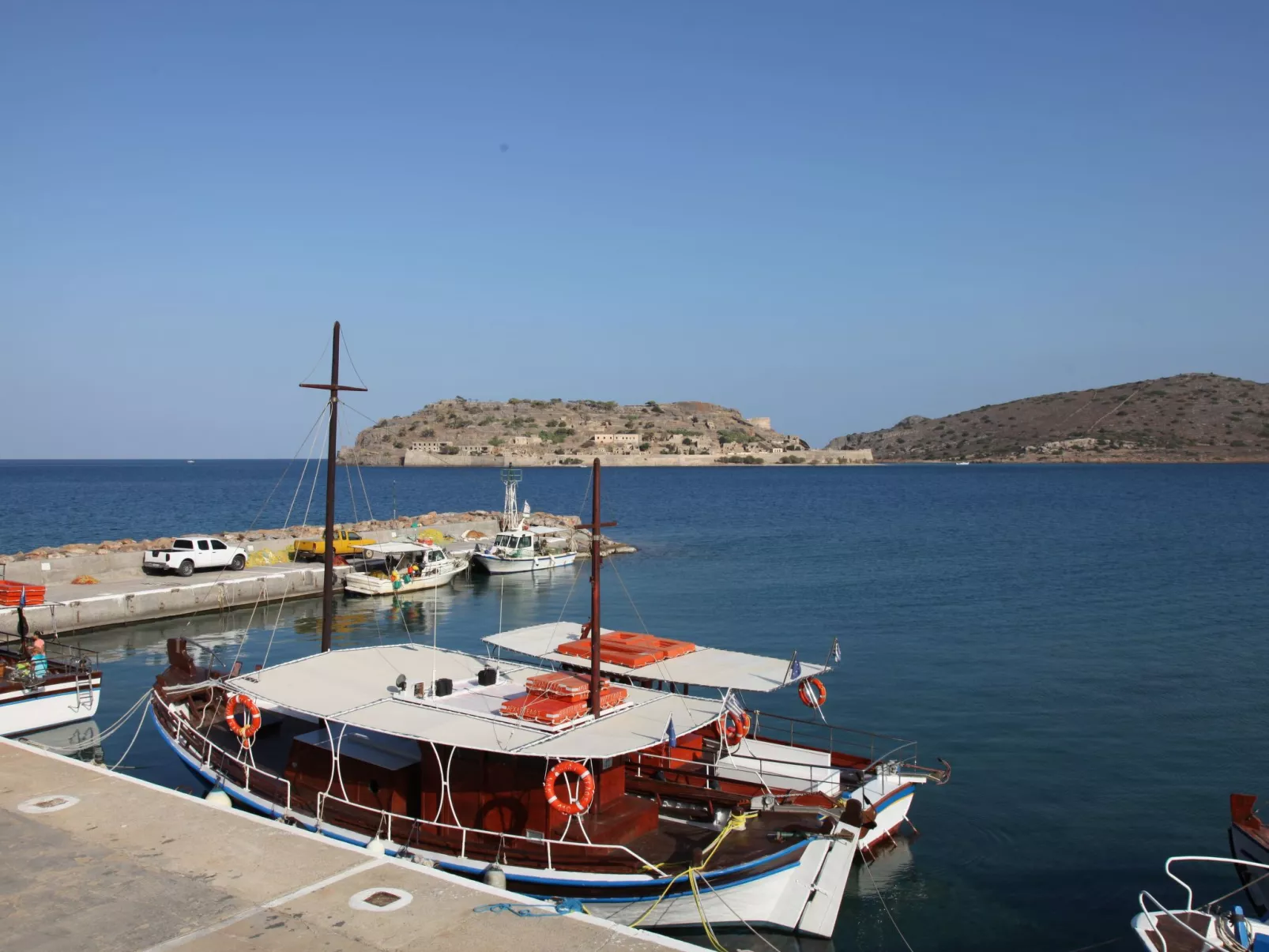 Mit Privatpool für 4 Personen  + 2 Kinder ca. 92 m&sup2; in Elounda, Kreta (Ost-Draußen