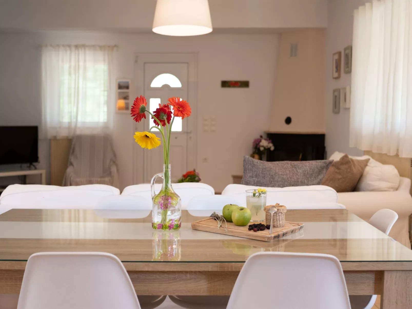 Schönes Landhaus mit 3 Schlafzimmern in der Nähe von Nafplio.-Inside