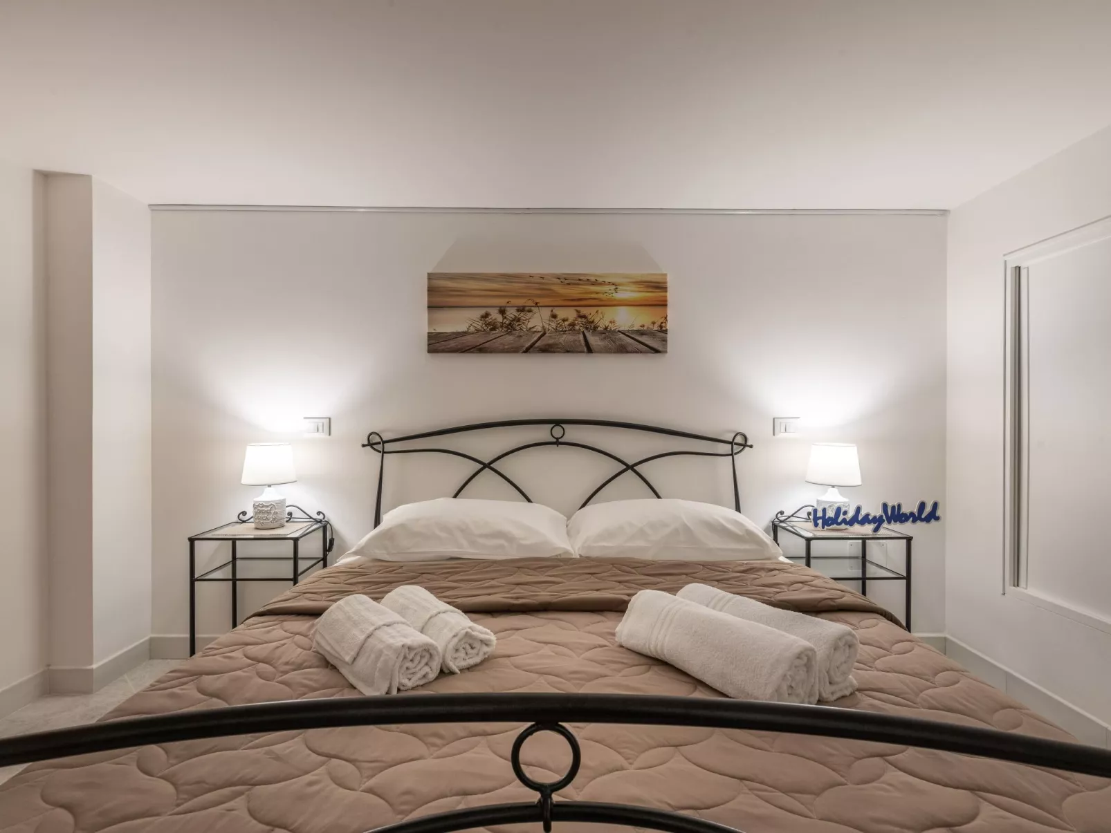 La Casetta di Mari by Holiday World-Inside