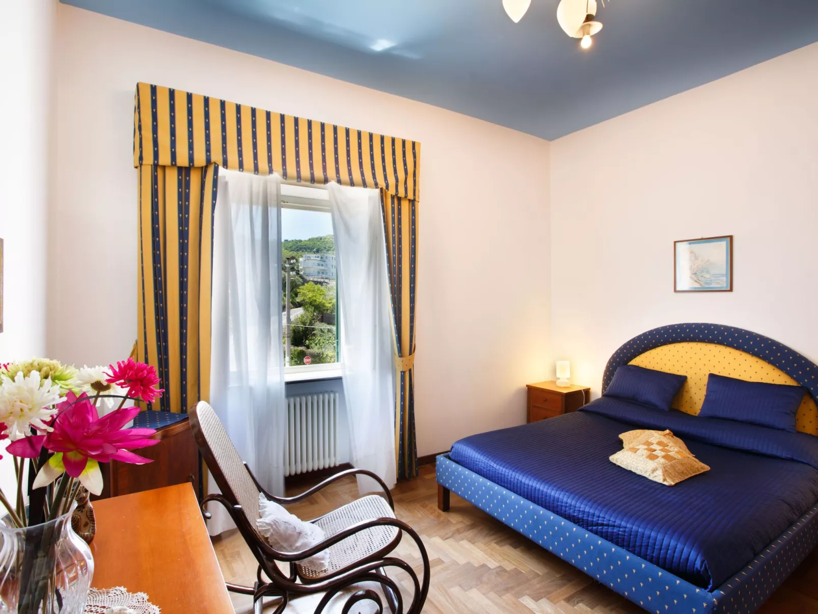 Panoramavilla mit Pool-Inside