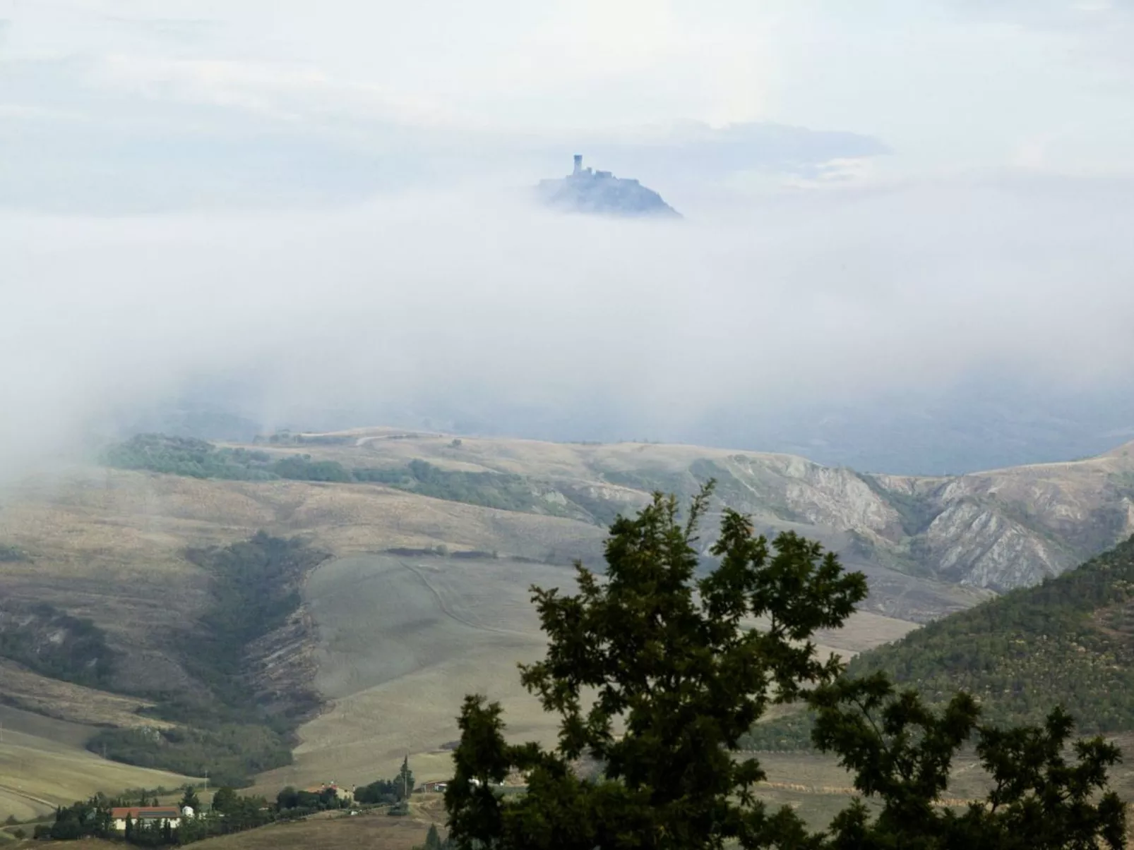 Villa mit Infinity-Pool-Outside