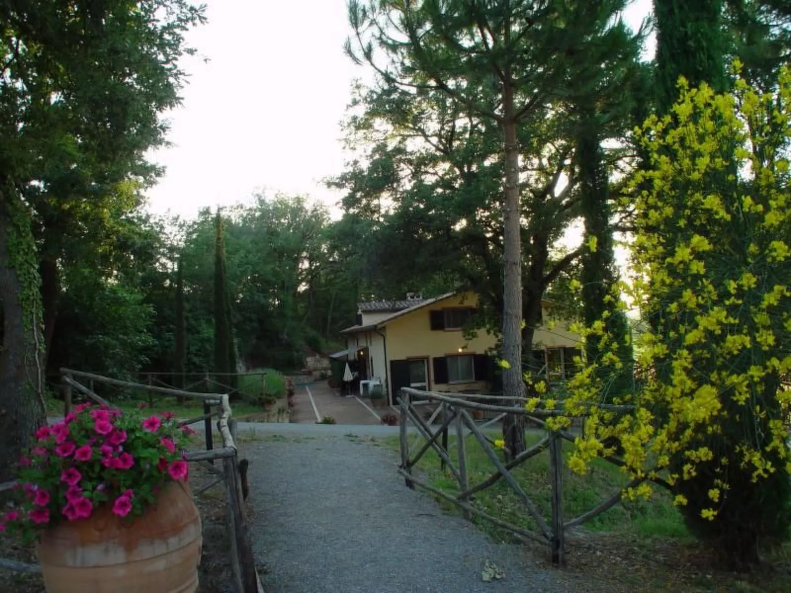 Studio 2 px-Draußen