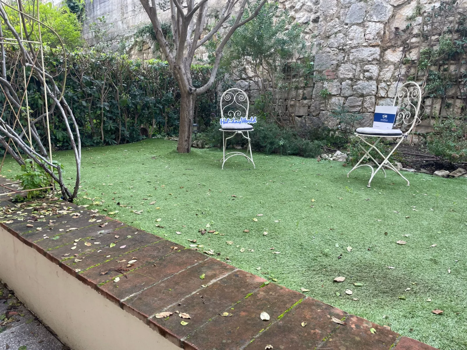 Roquebrune sur la Mer bei Holiday World-Outside