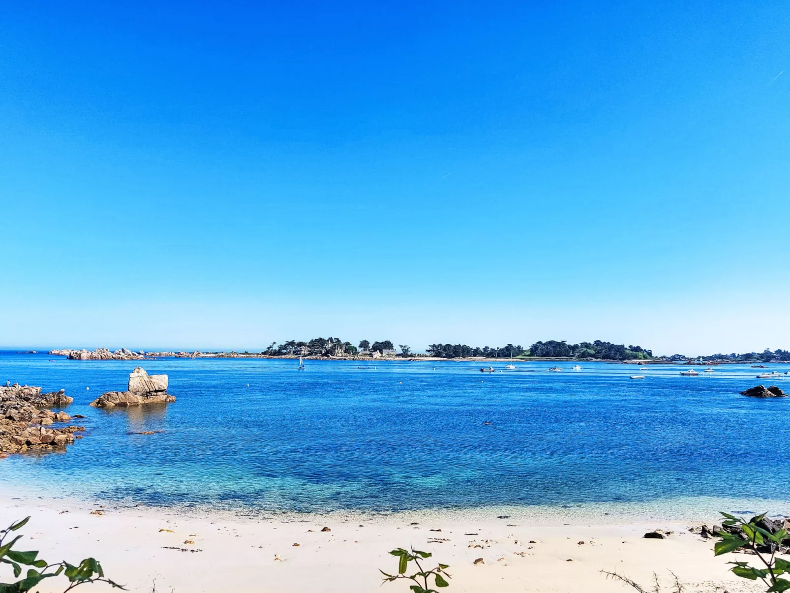 Neues Haus mit blendendem Meerblick-Umgebung