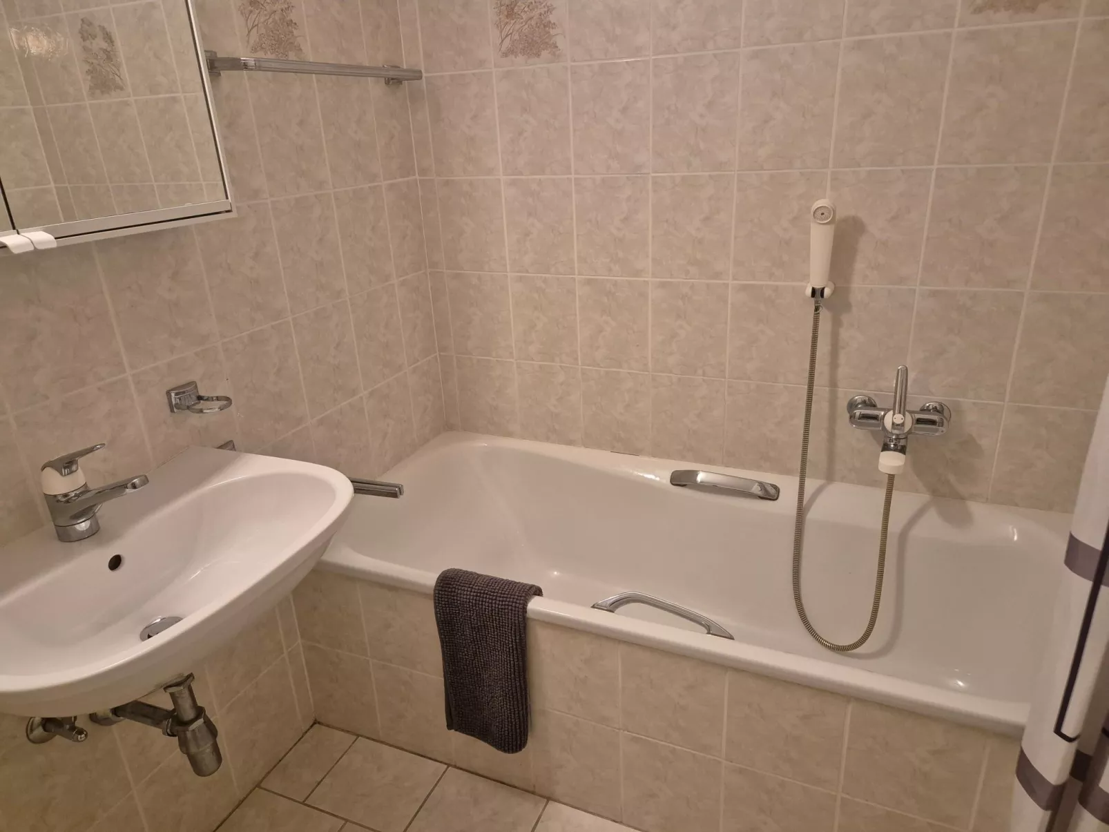 Executive mit 6 Schlafzimmern und 2 Bädern-Dedans