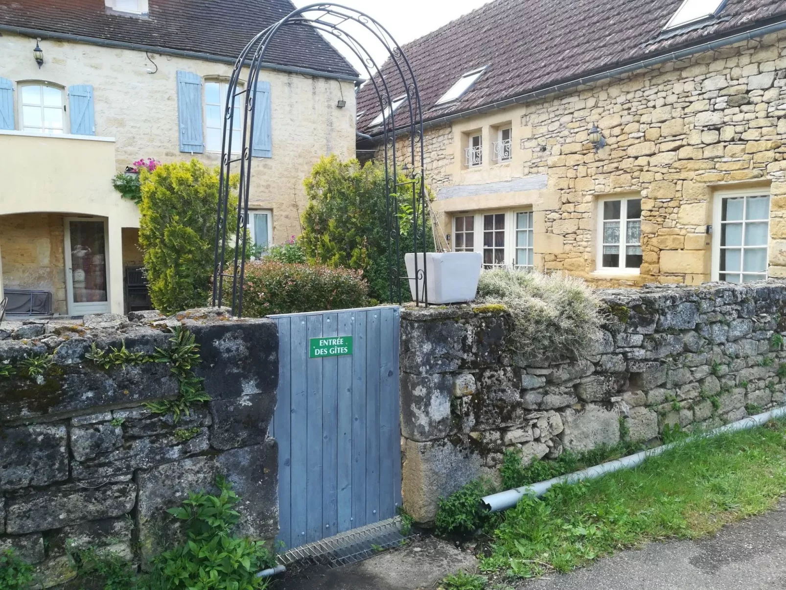 Doppelhaushälfte in einem alten Bauernhof im Périgourdine-Image-tags.info