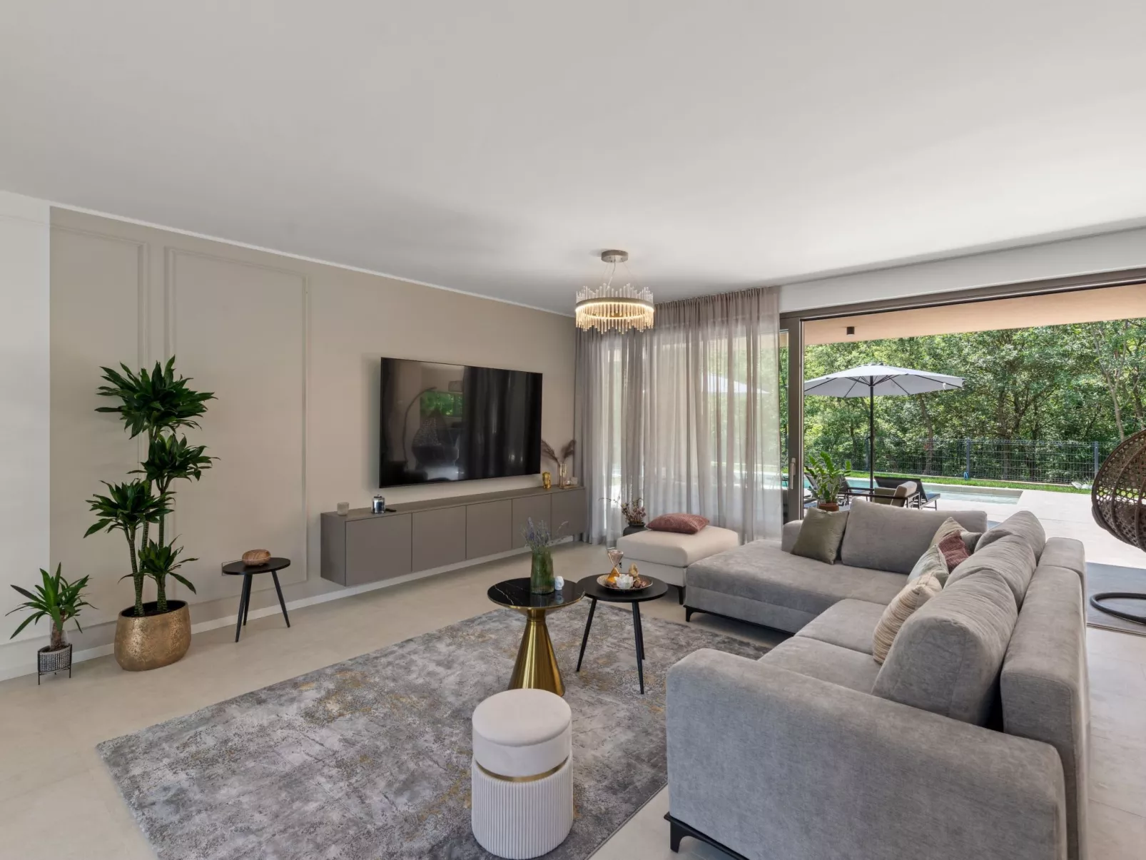 Luxuriöse Waldvilla mit beheiztem Pool in Kroatien-Dedans