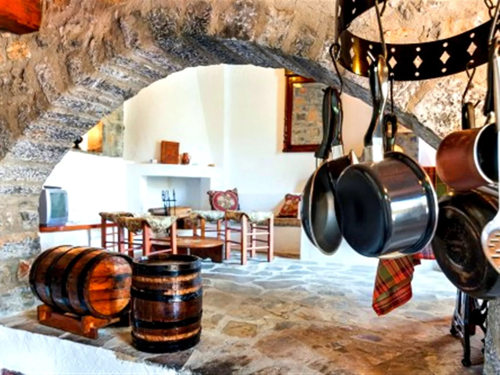 Authentisches kretisches Steinhaus Clio mit Aussicht-Image-tags.info