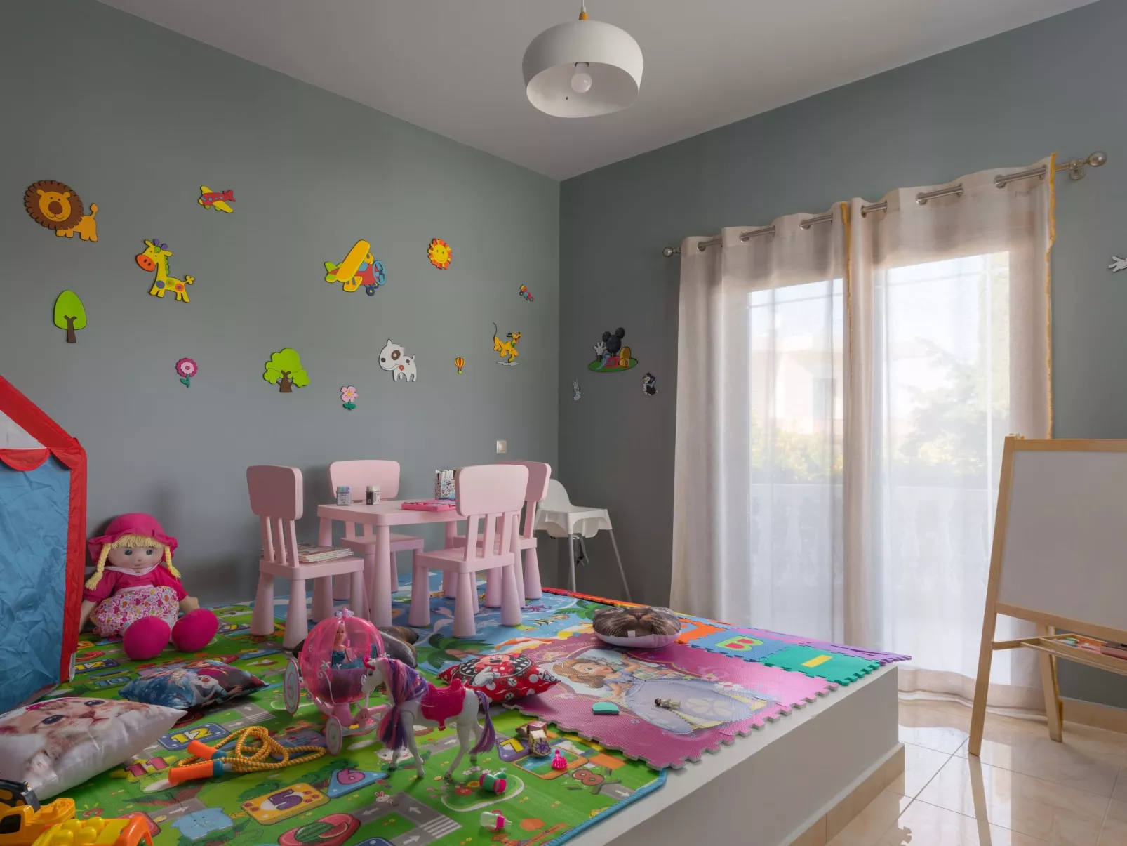 Geräumige Villa Evelyn für 10 Personen mit Pool-Image-tags.info