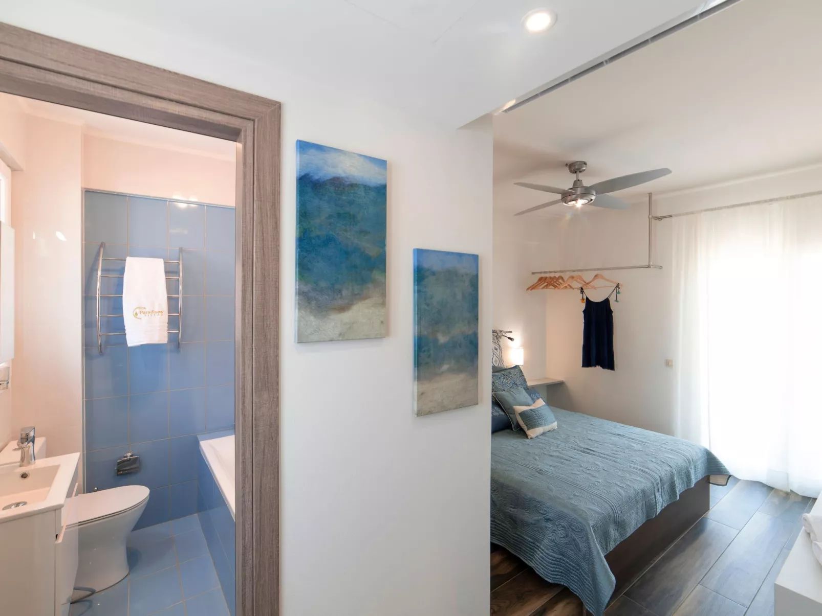 Luxuriöser Villenkomplex mit 14-16 Schlafzimmern in Strandnähe-Inside