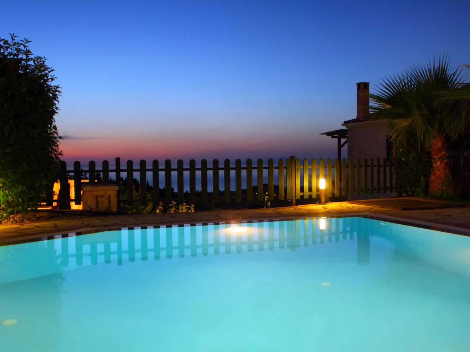 Für 6 Personen und 2 Kinder auf Lefkada-Outside