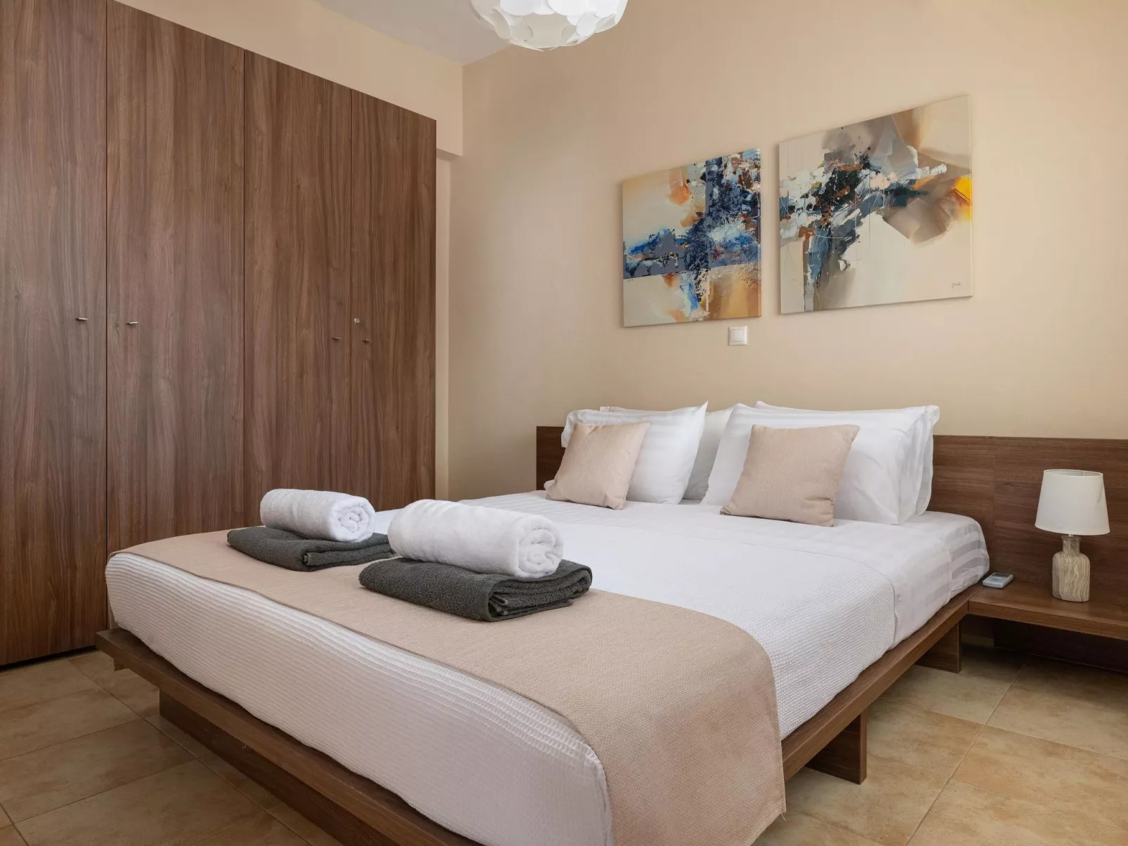 Michaels Paradies-Dedans